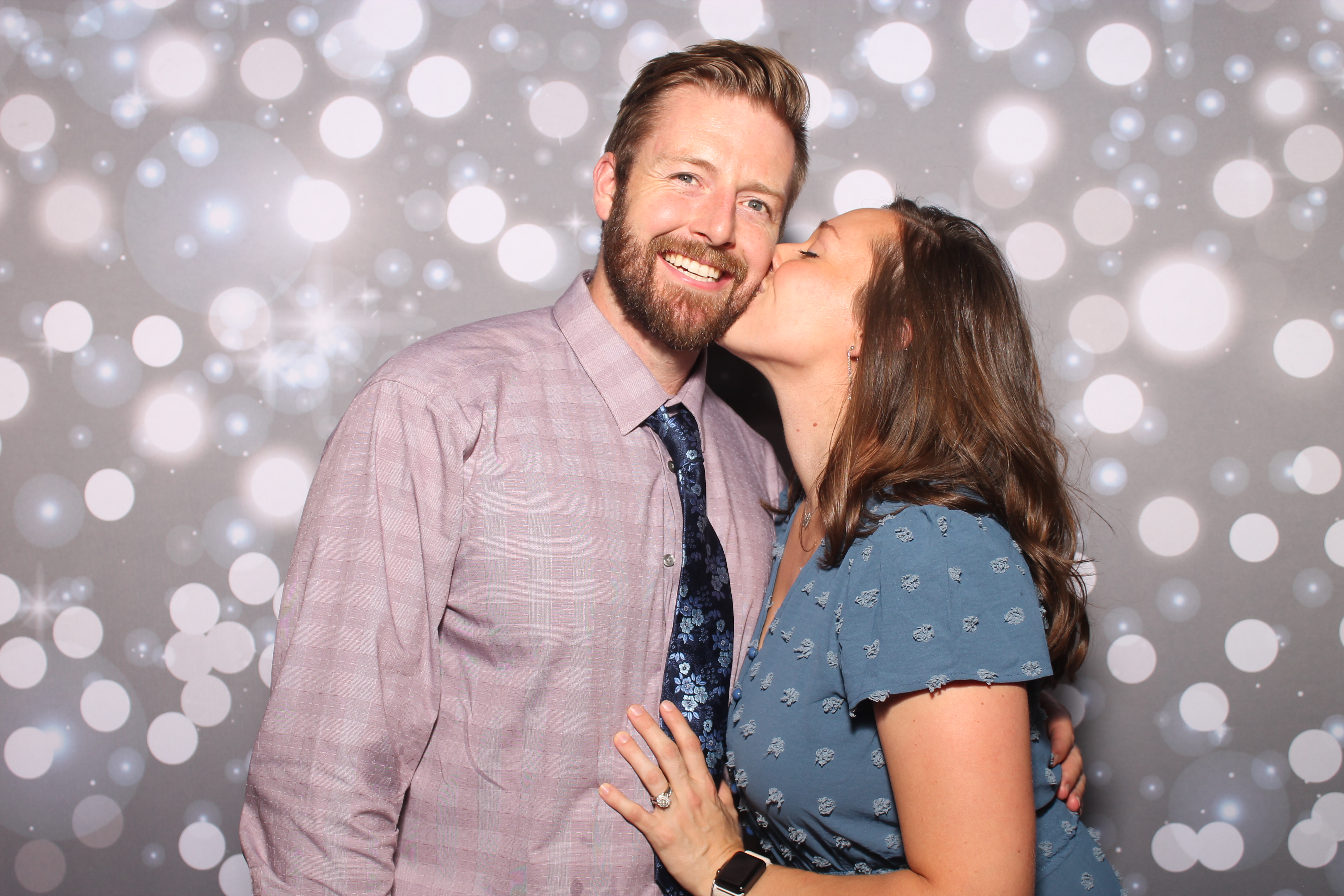 The Mercers | View more photos from the event at gallery.photoboothcincy.com/u/PhotoBoothCincy/The-Mercers