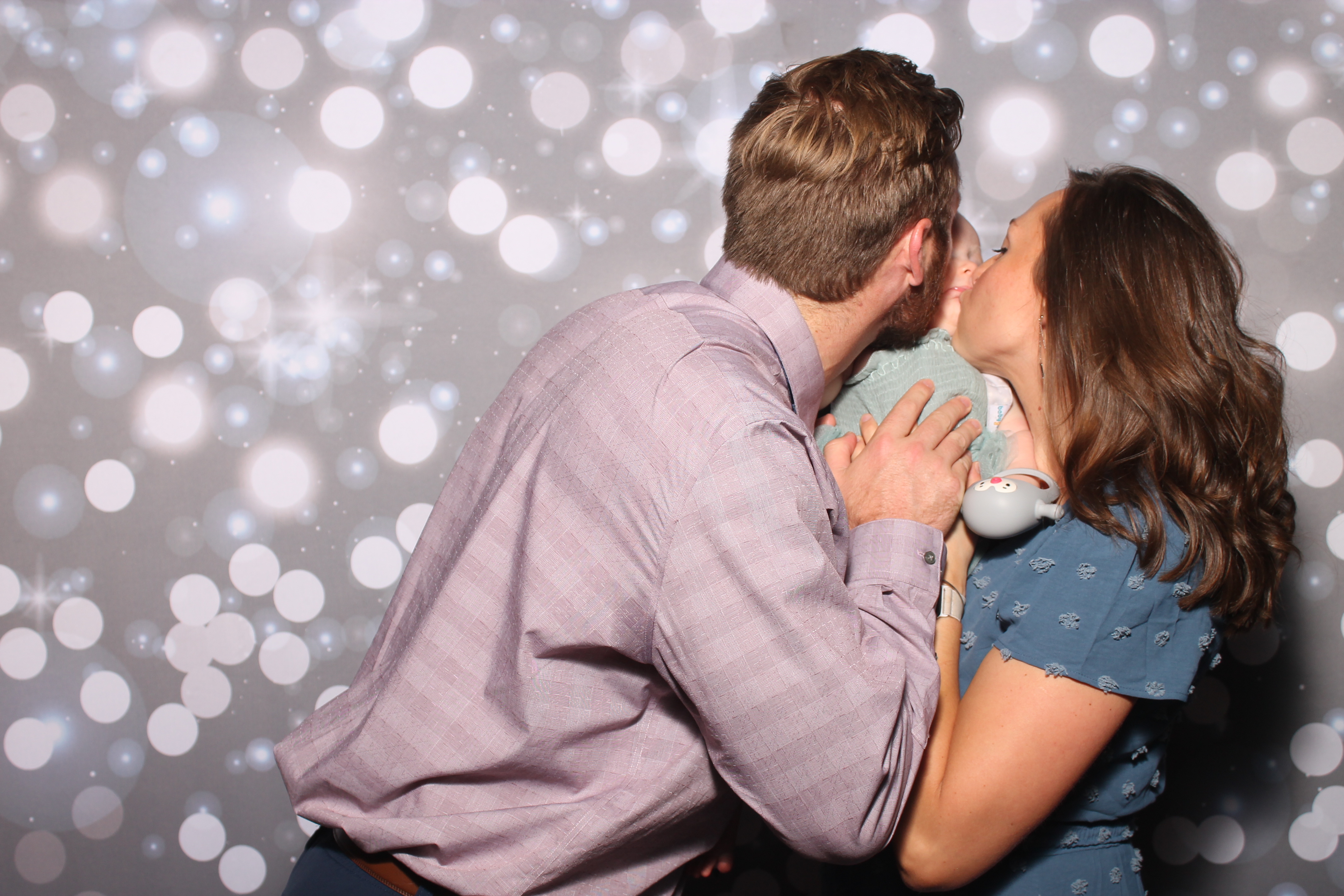 The Mercers | View more photos from the event at gallery.photoboothcincy.com/u/PhotoBoothCincy/The-Mercers
