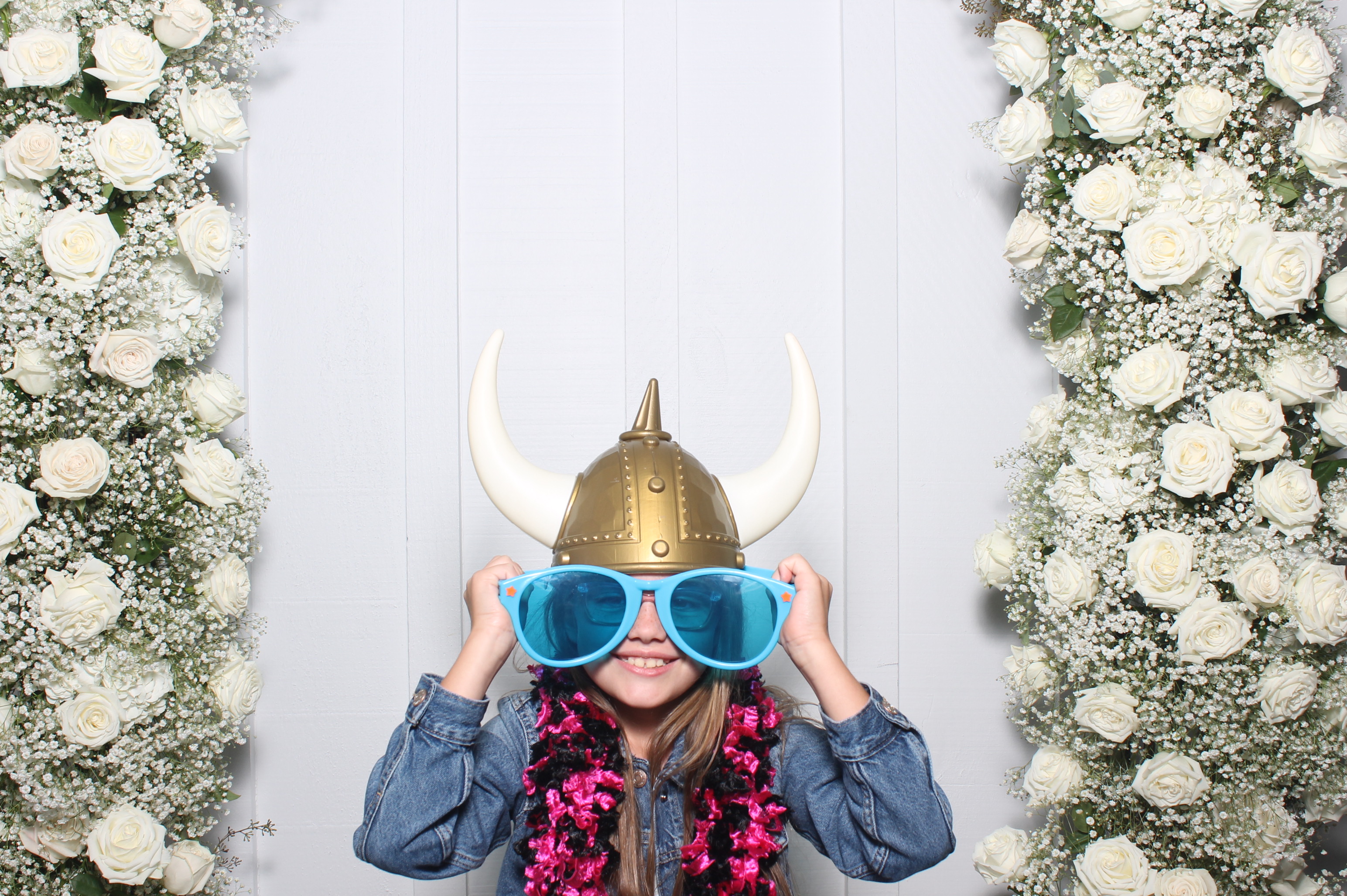 The Metz Wedding | View more photos from the event at gallery.photoboothcincy.com/u/PhotoBoothCincy/The-Metz-Wedding