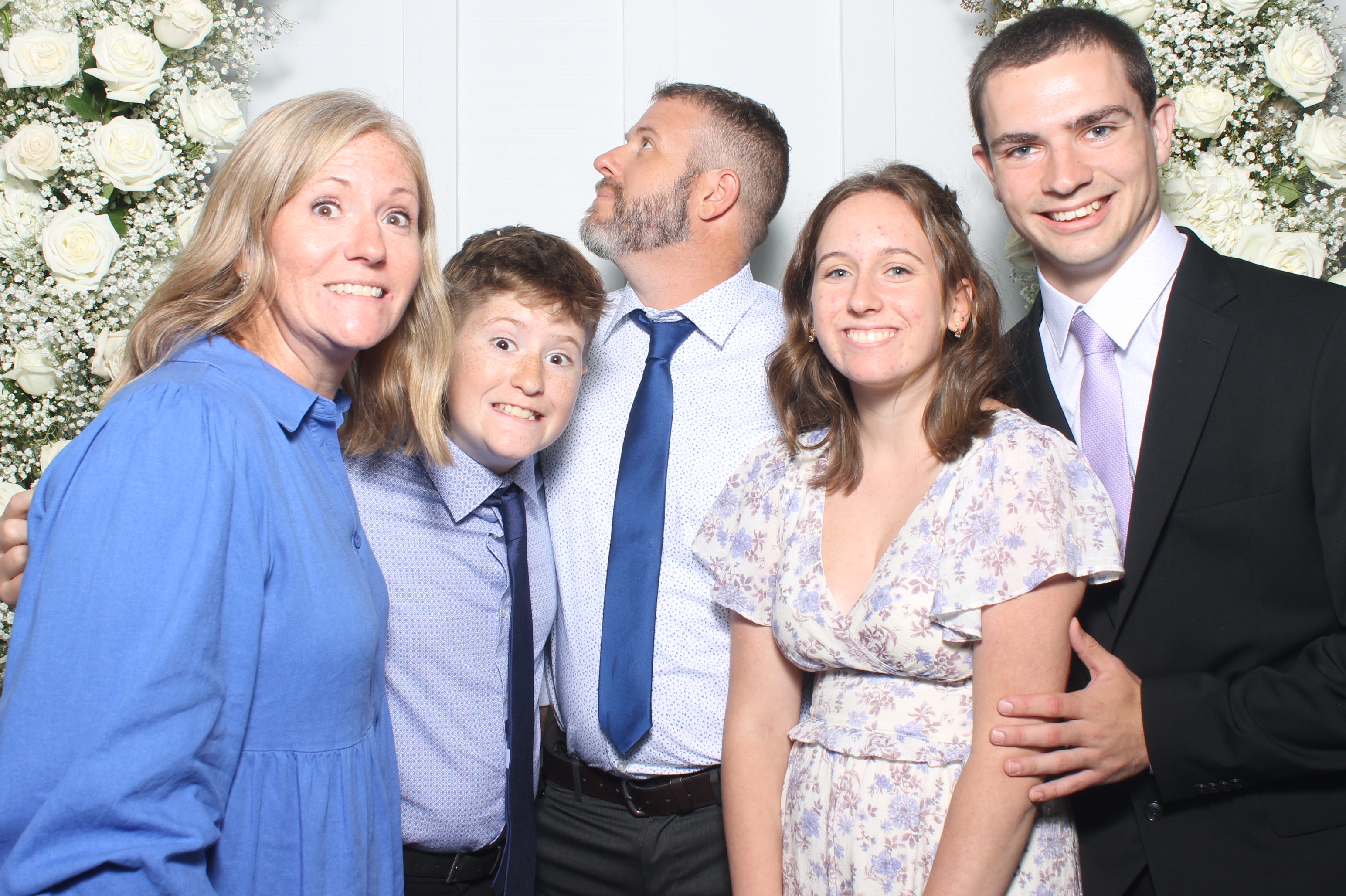 The Metz Wedding | View more photos from the event at gallery.photoboothcincy.com/u/PhotoBoothCincy/The-Metz-Wedding