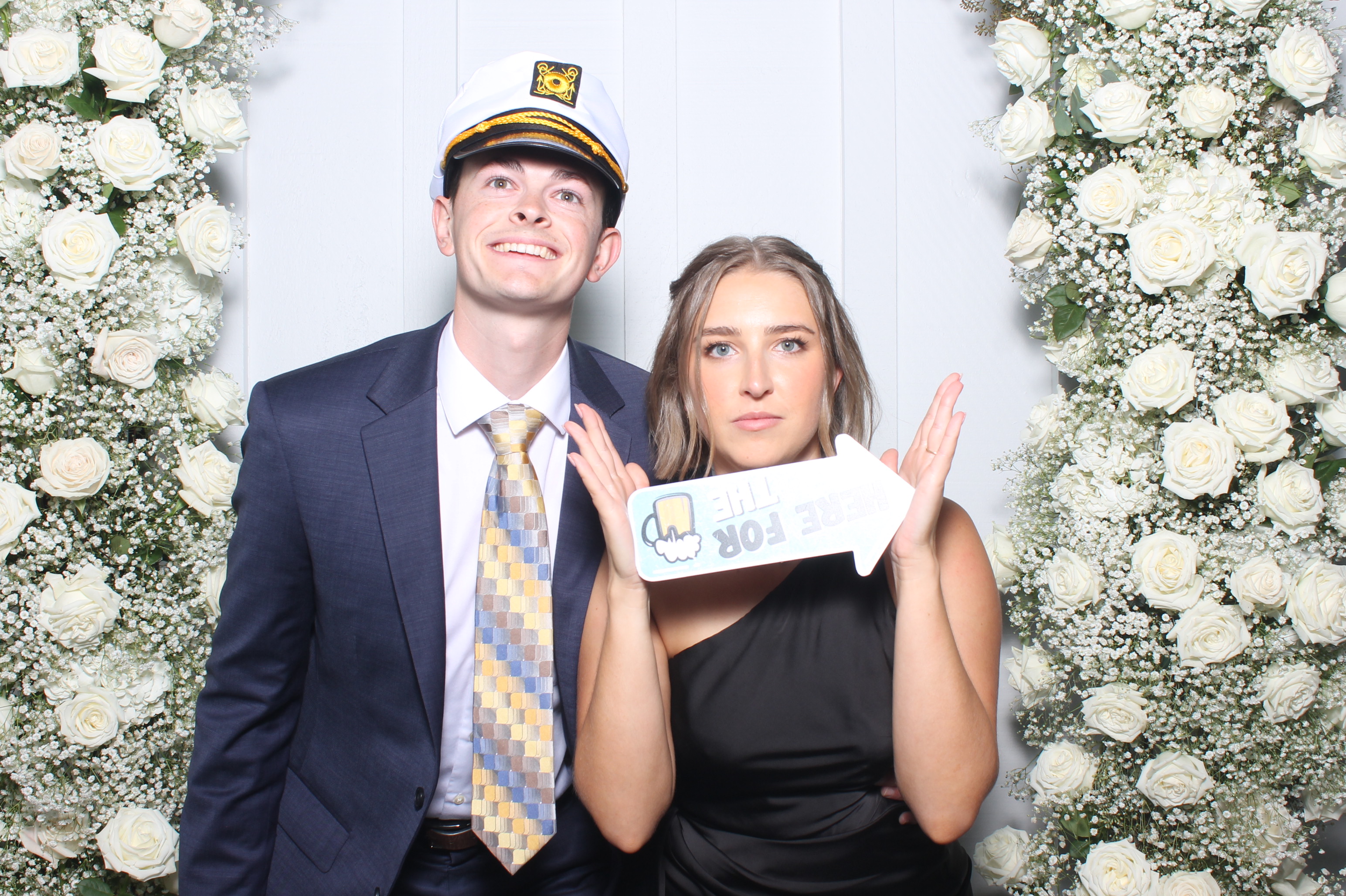The Metz Wedding | View more photos from the event at gallery.photoboothcincy.com/u/PhotoBoothCincy/The-Metz-Wedding