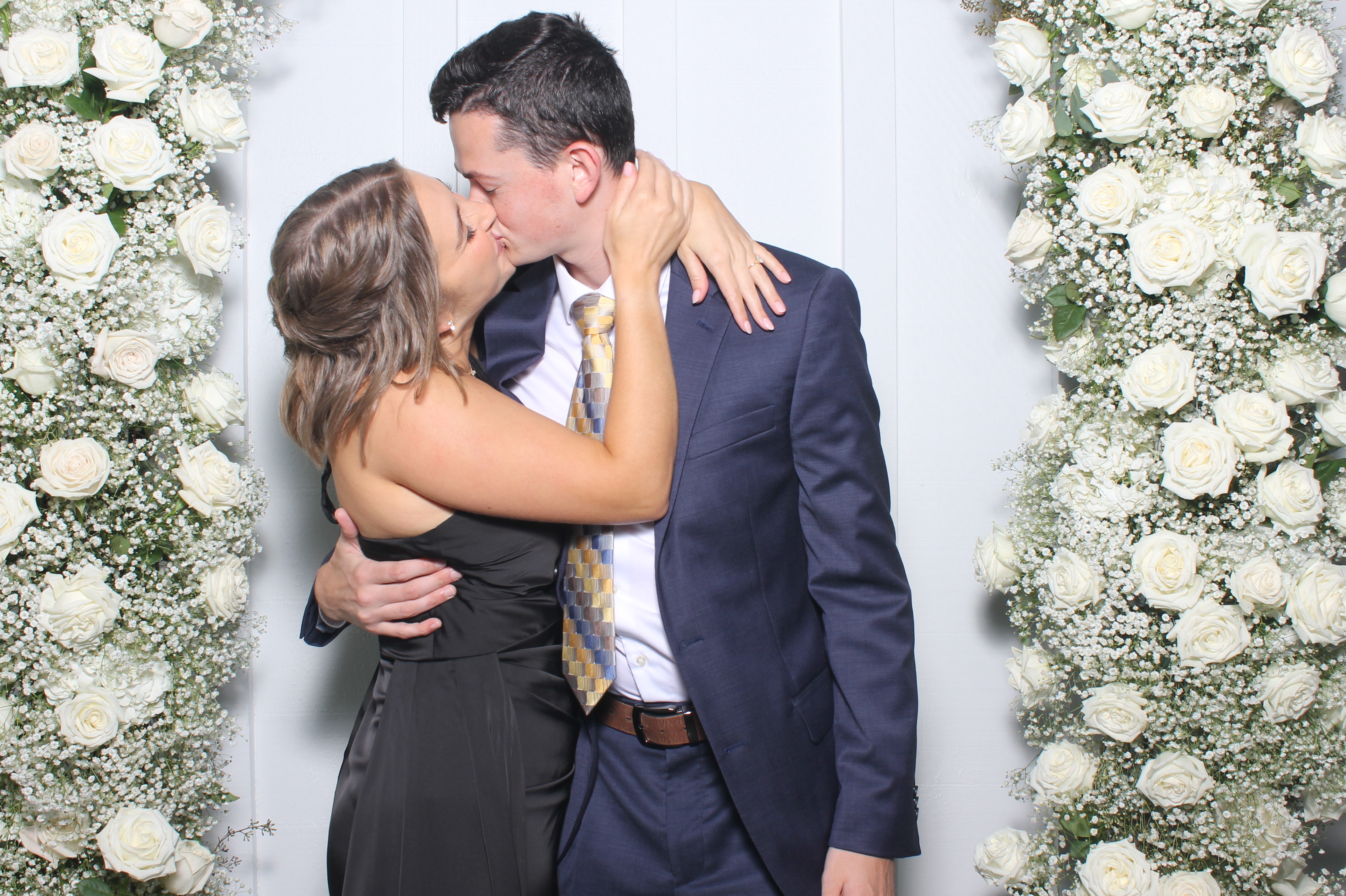 The Metz Wedding | View more photos from the event at gallery.photoboothcincy.com/u/PhotoBoothCincy/The-Metz-Wedding