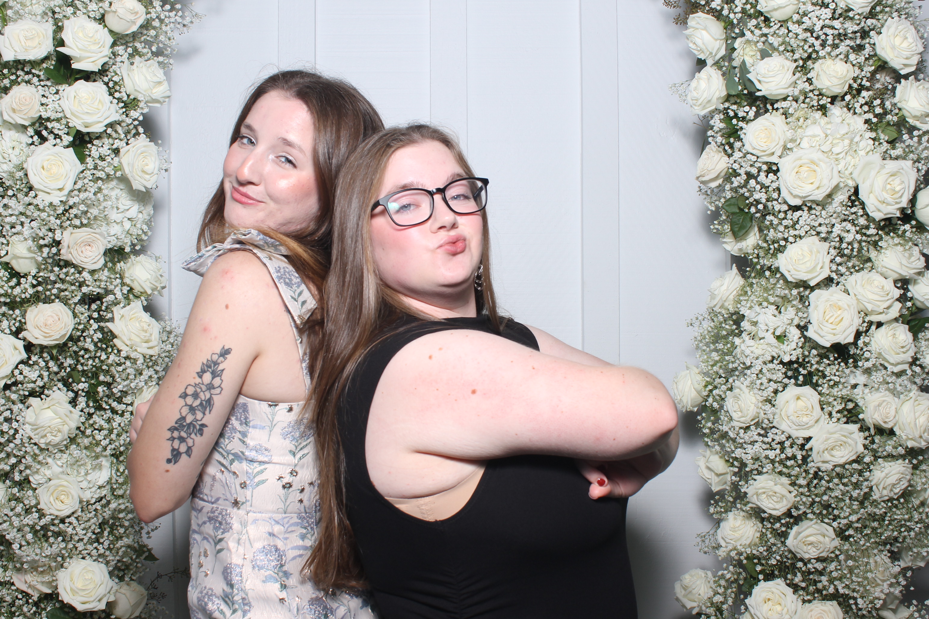 The Metz Wedding | View more photos from the event at gallery.photoboothcincy.com/u/PhotoBoothCincy/The-Metz-Wedding