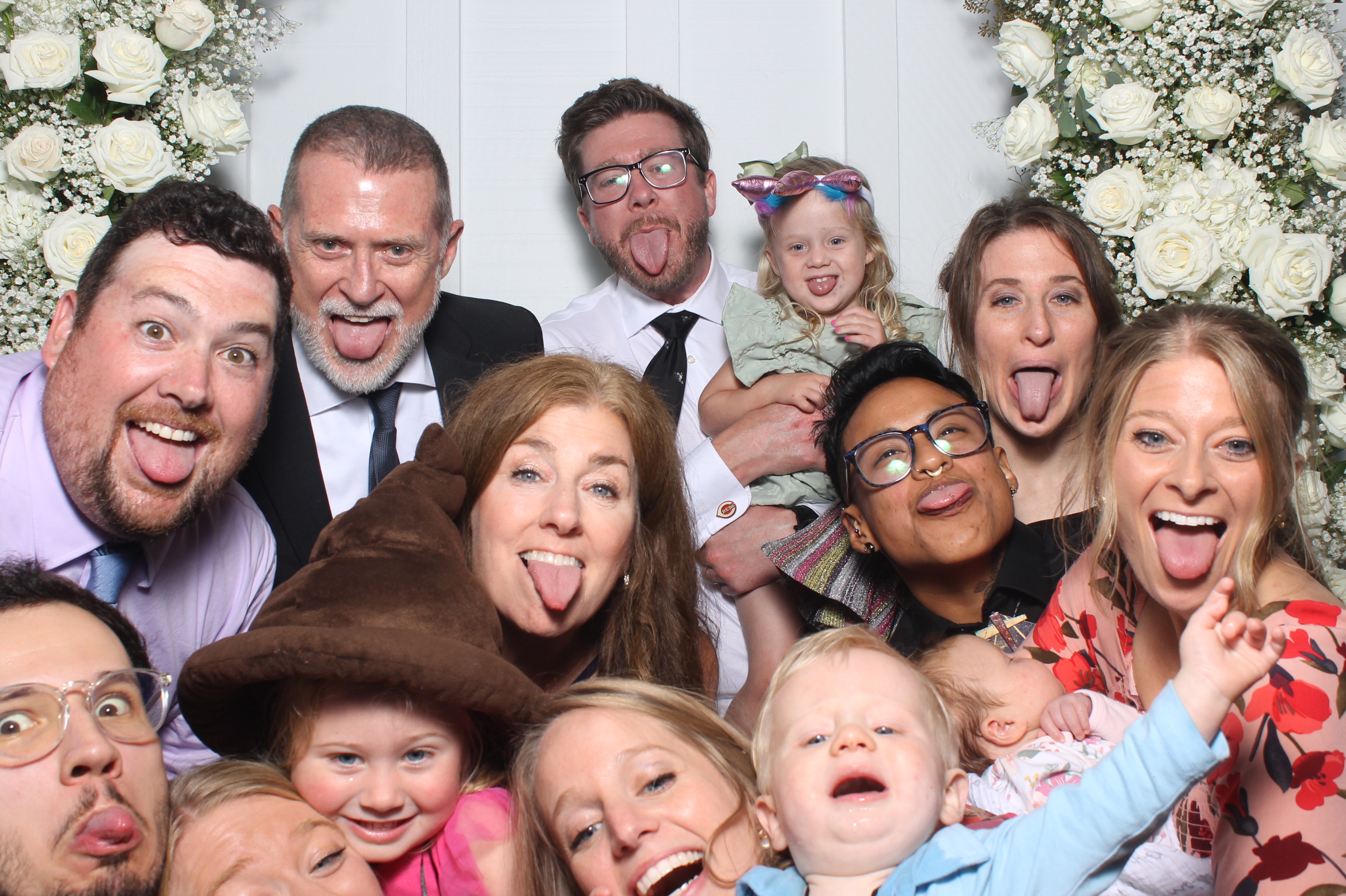The Metz Wedding | View more photos from the event at gallery.photoboothcincy.com/u/PhotoBoothCincy/The-Metz-Wedding