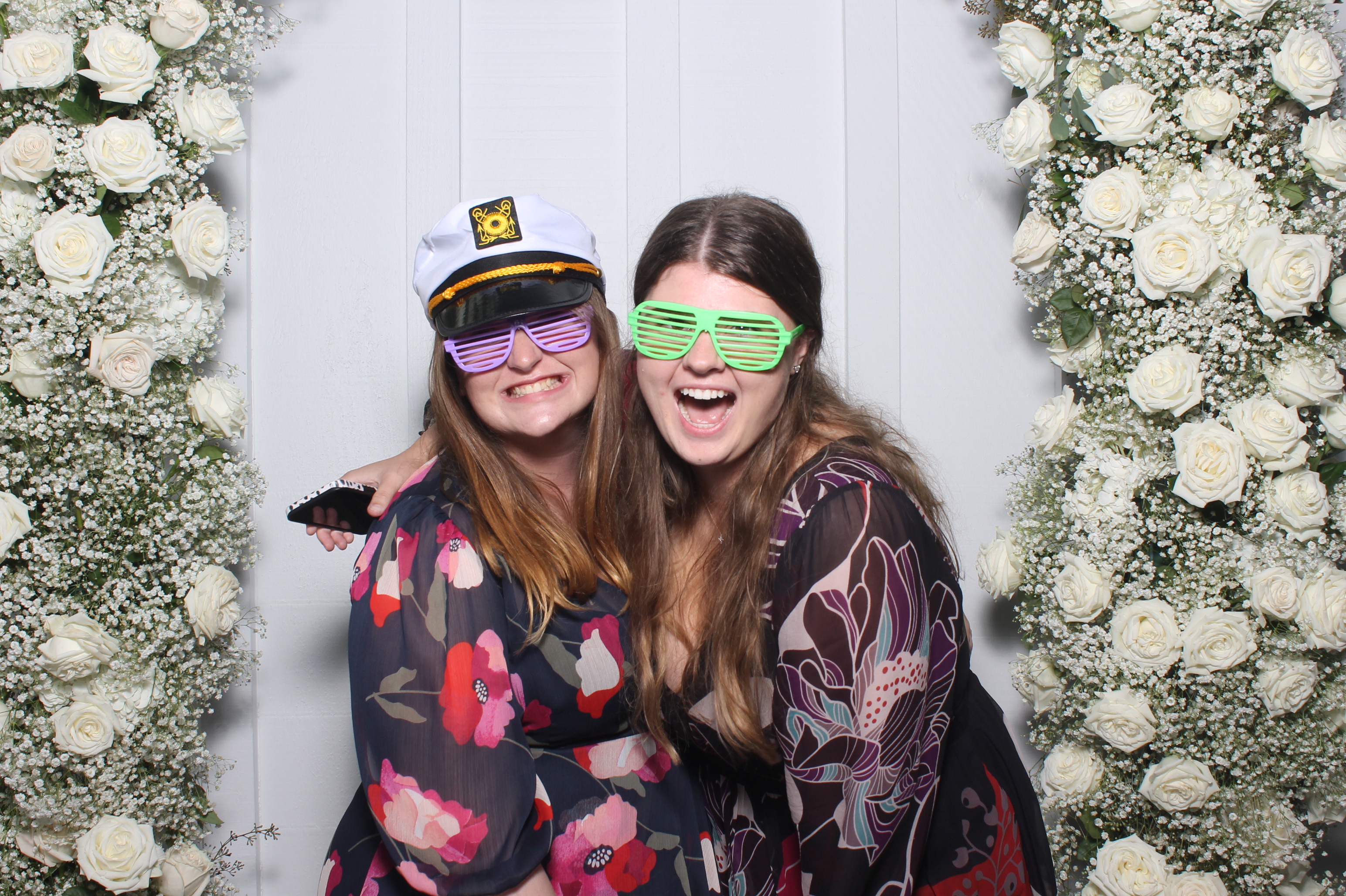 The Metz Wedding | View more photos from the event at gallery.photoboothcincy.com/u/PhotoBoothCincy/The-Metz-Wedding
