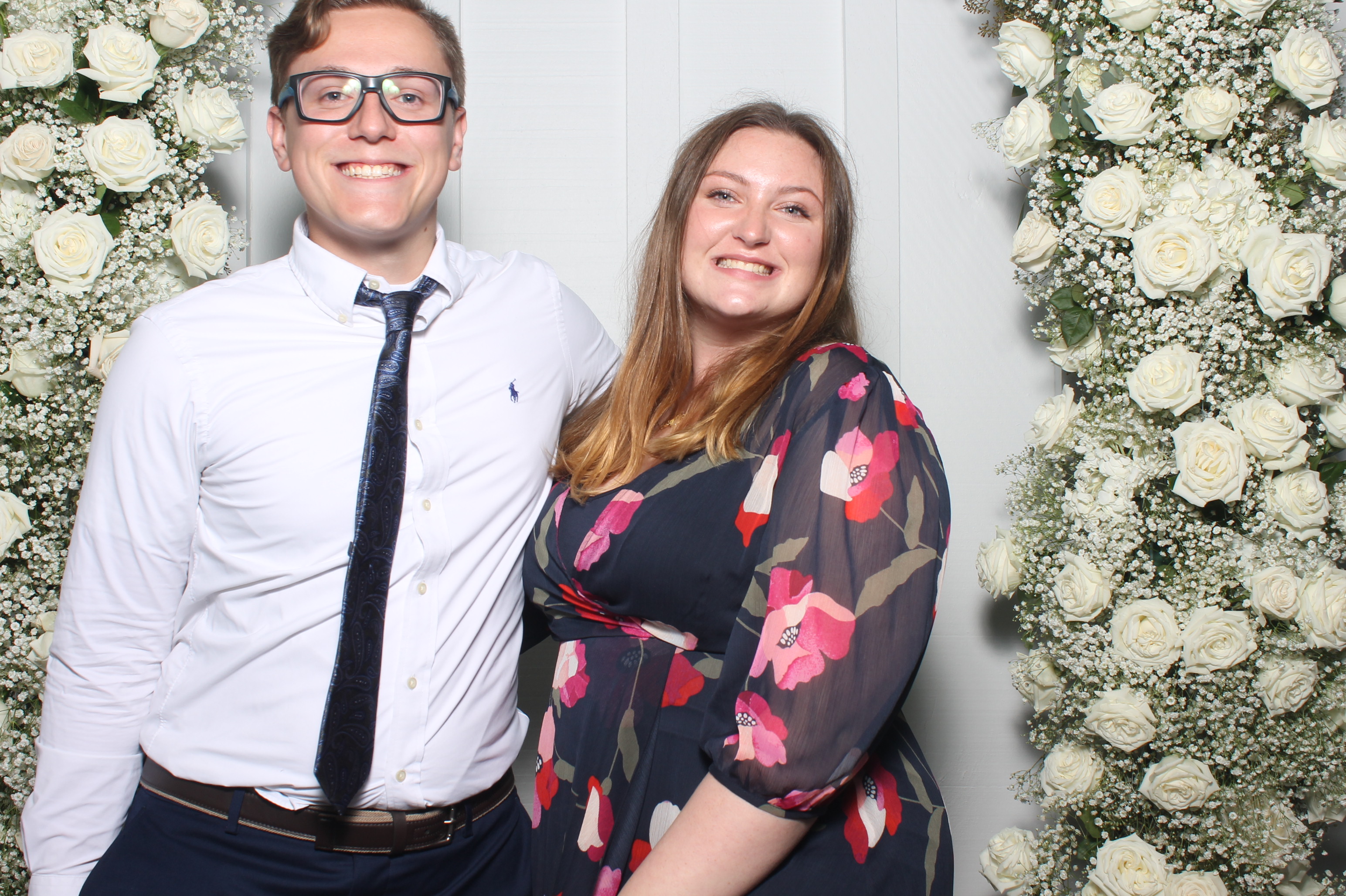 The Metz Wedding | View more photos from the event at gallery.photoboothcincy.com/u/PhotoBoothCincy/The-Metz-Wedding
