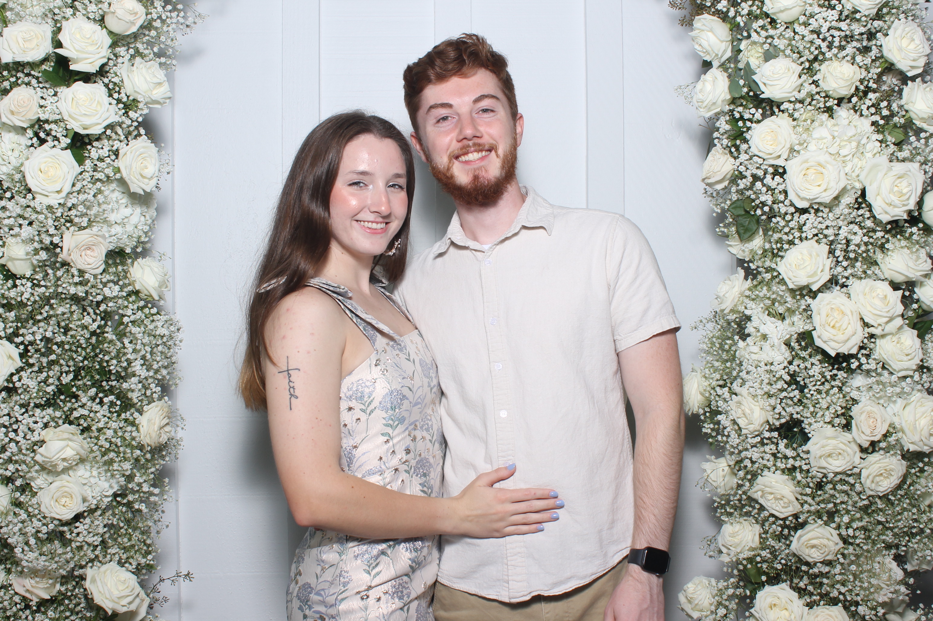 The Metz Wedding | View more photos from the event at gallery.photoboothcincy.com/u/PhotoBoothCincy/The-Metz-Wedding