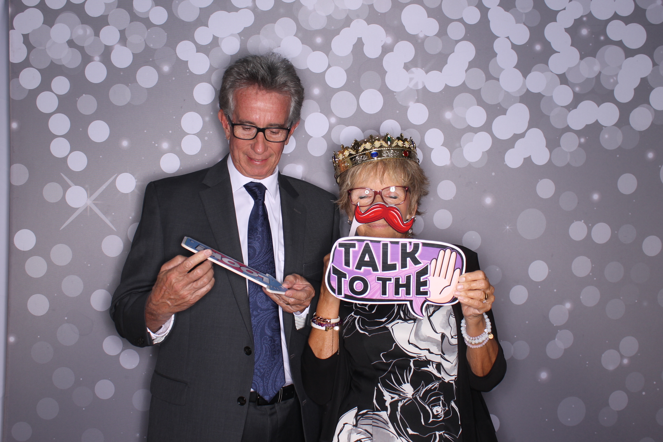 Valerie Klette Reception | View more photos from the event at gallery.photoboothcincy.com/u/PhotoBoothCincy/Valerie-Klette-Reception