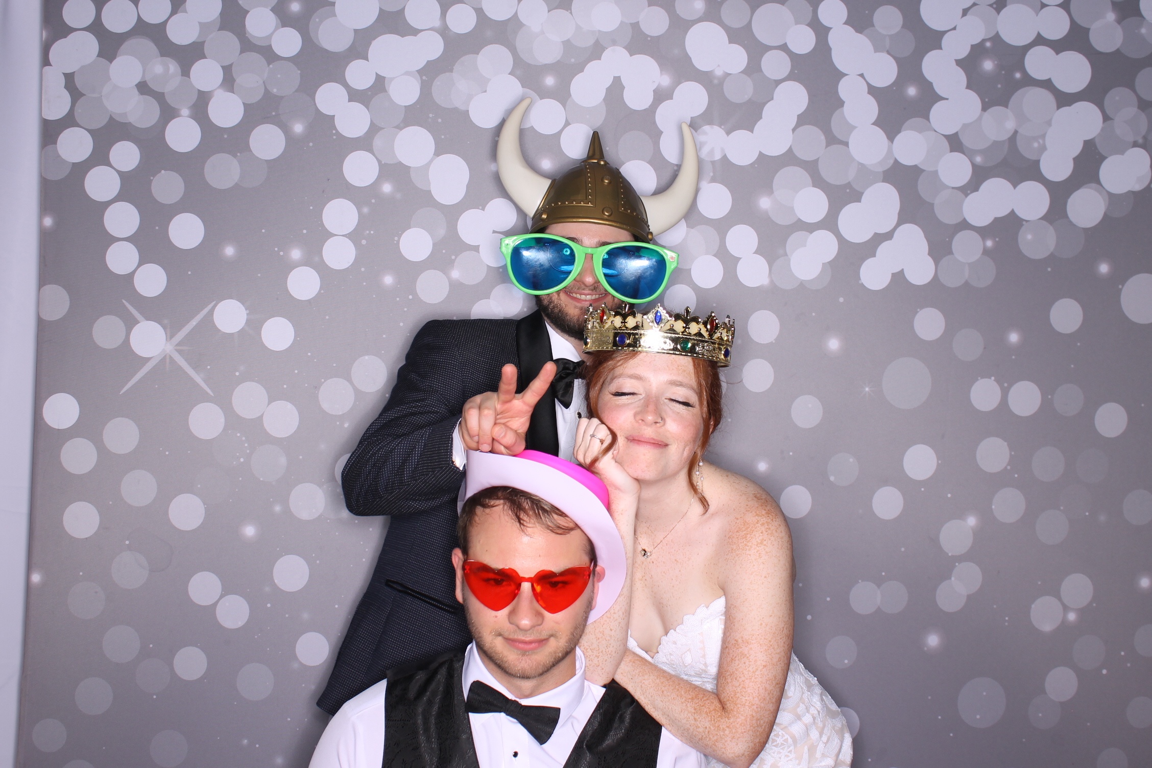 Valerie Klette Reception | View more photos from the event at gallery.photoboothcincy.com/u/PhotoBoothCincy/Valerie-Klette-Reception