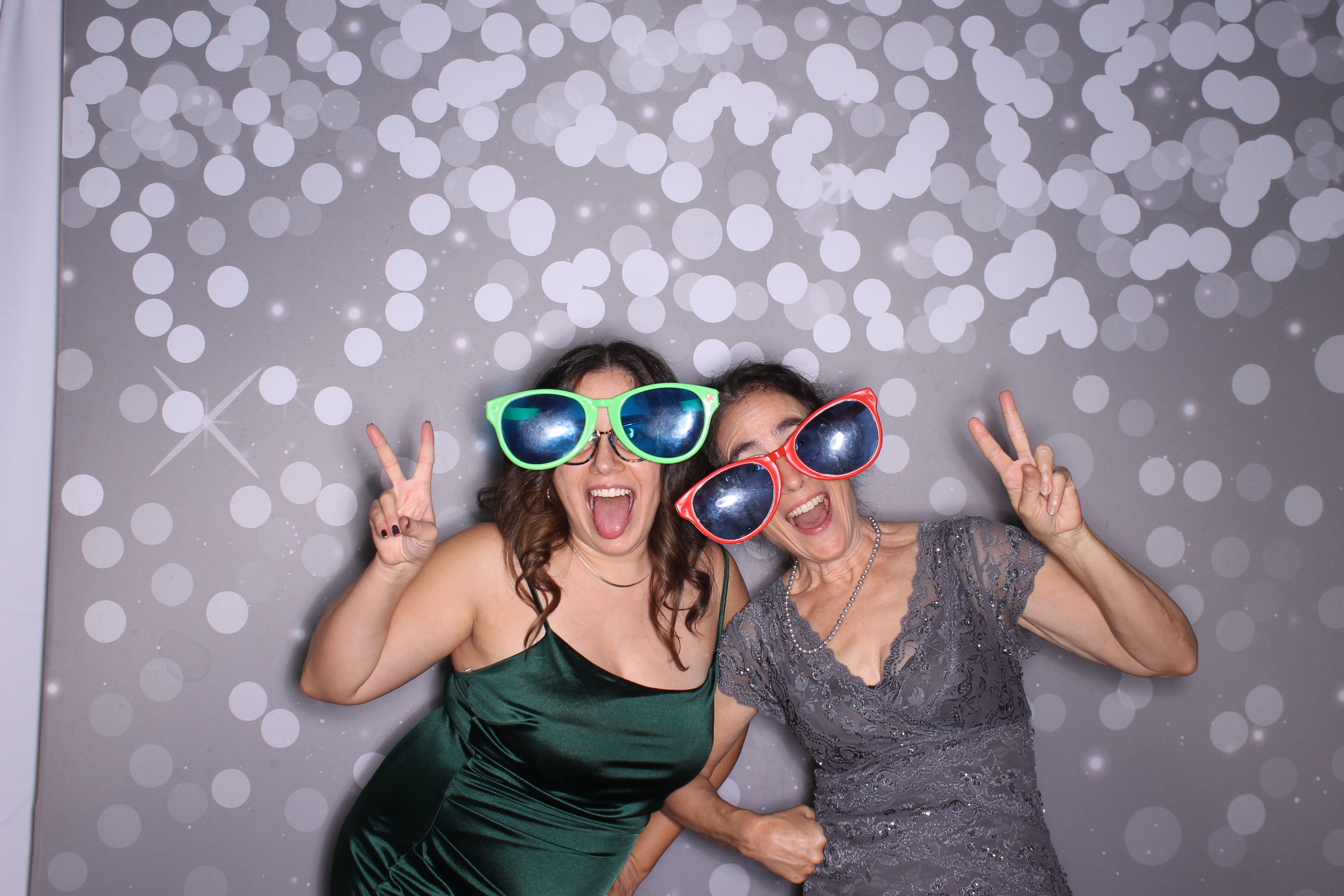 Valerie Klette Reception | View more photos from the event at gallery.photoboothcincy.com/u/PhotoBoothCincy/Valerie-Klette-Reception