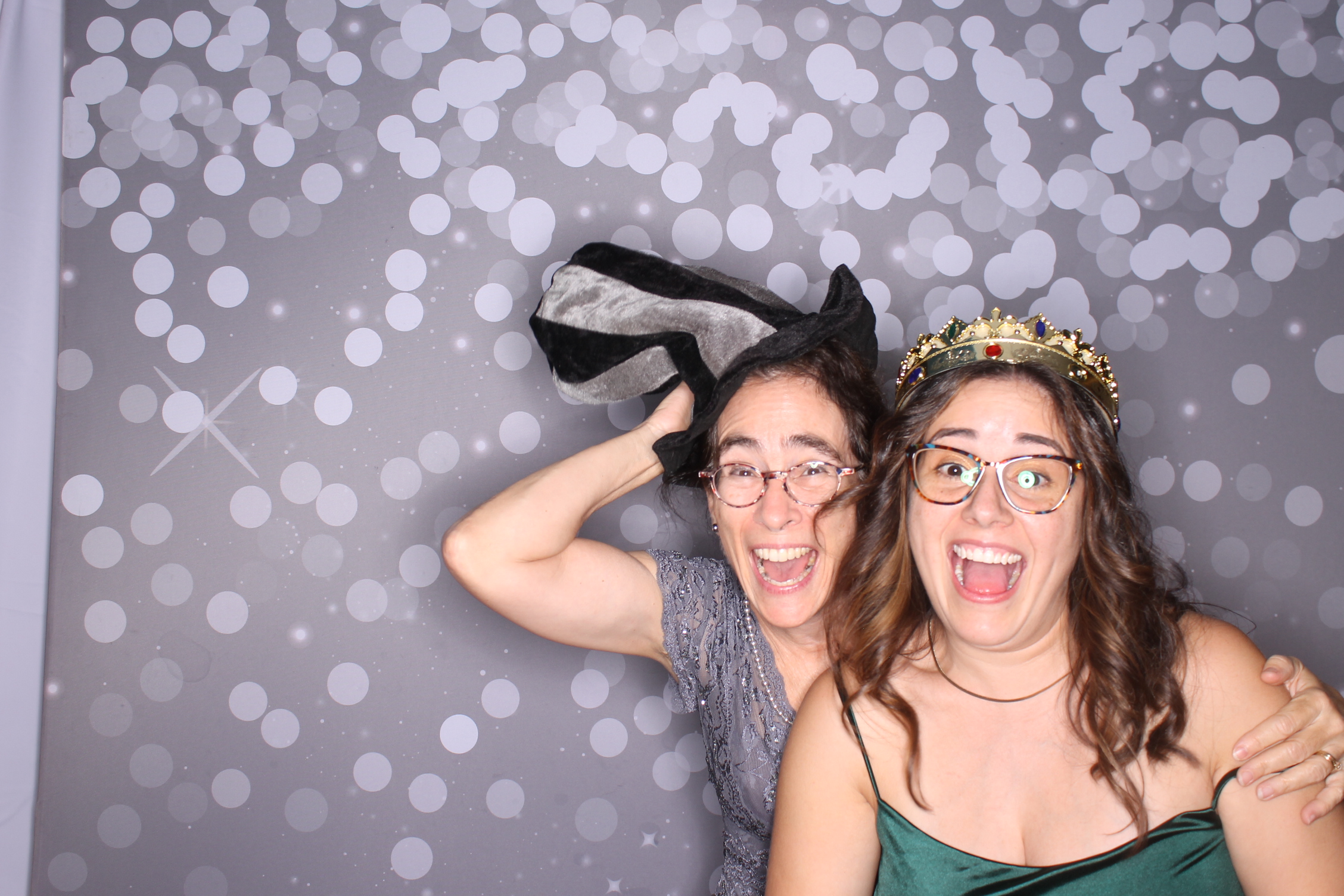 Valerie Klette Reception | View more photos from the event at gallery.photoboothcincy.com/u/PhotoBoothCincy/Valerie-Klette-Reception