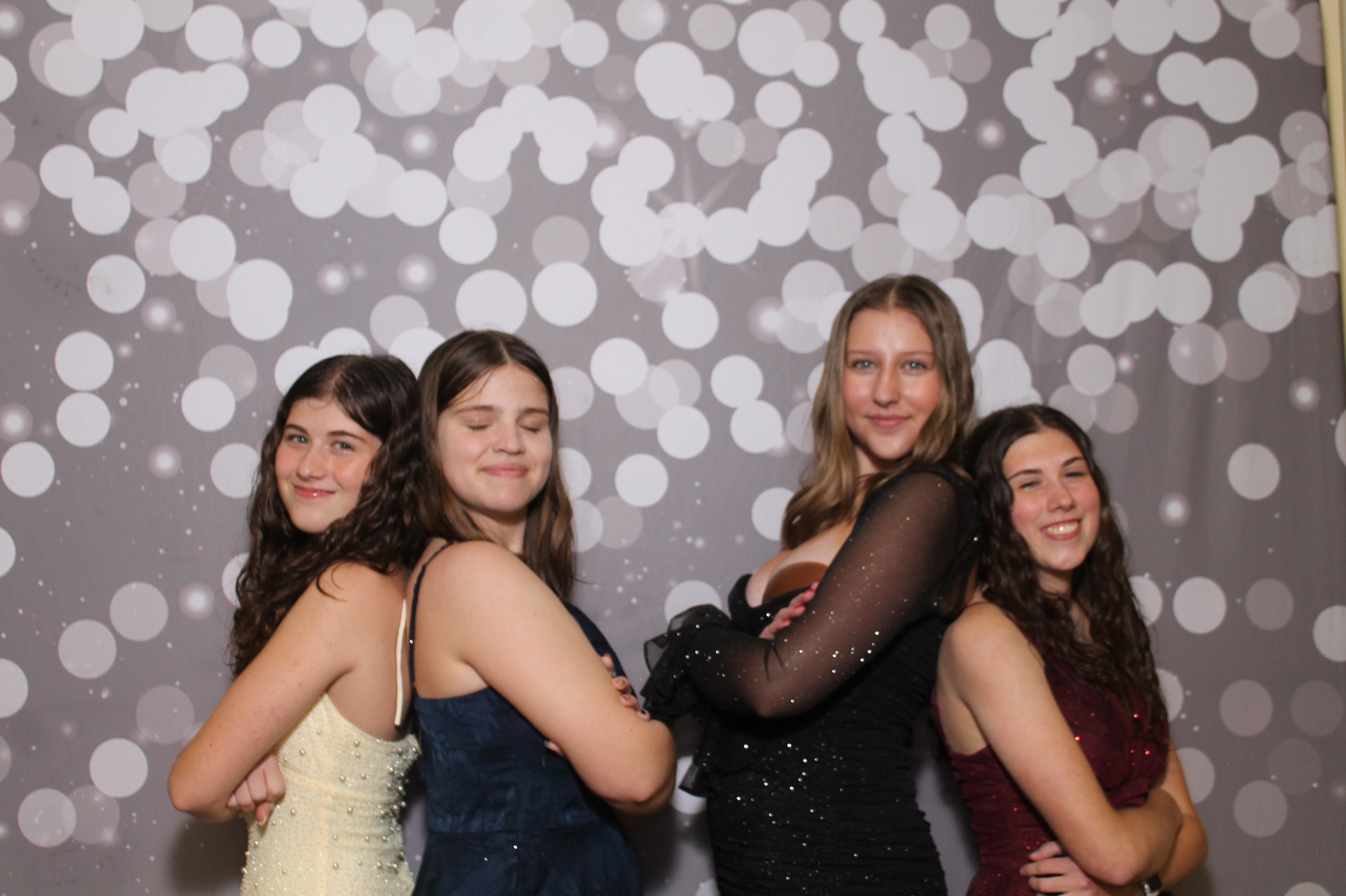 Walnut Hills Homecoming | View more photos from the event at gallery.photoboothcincy.com/u/PhotoBoothCincy/Walnut-Hills-Homecoming