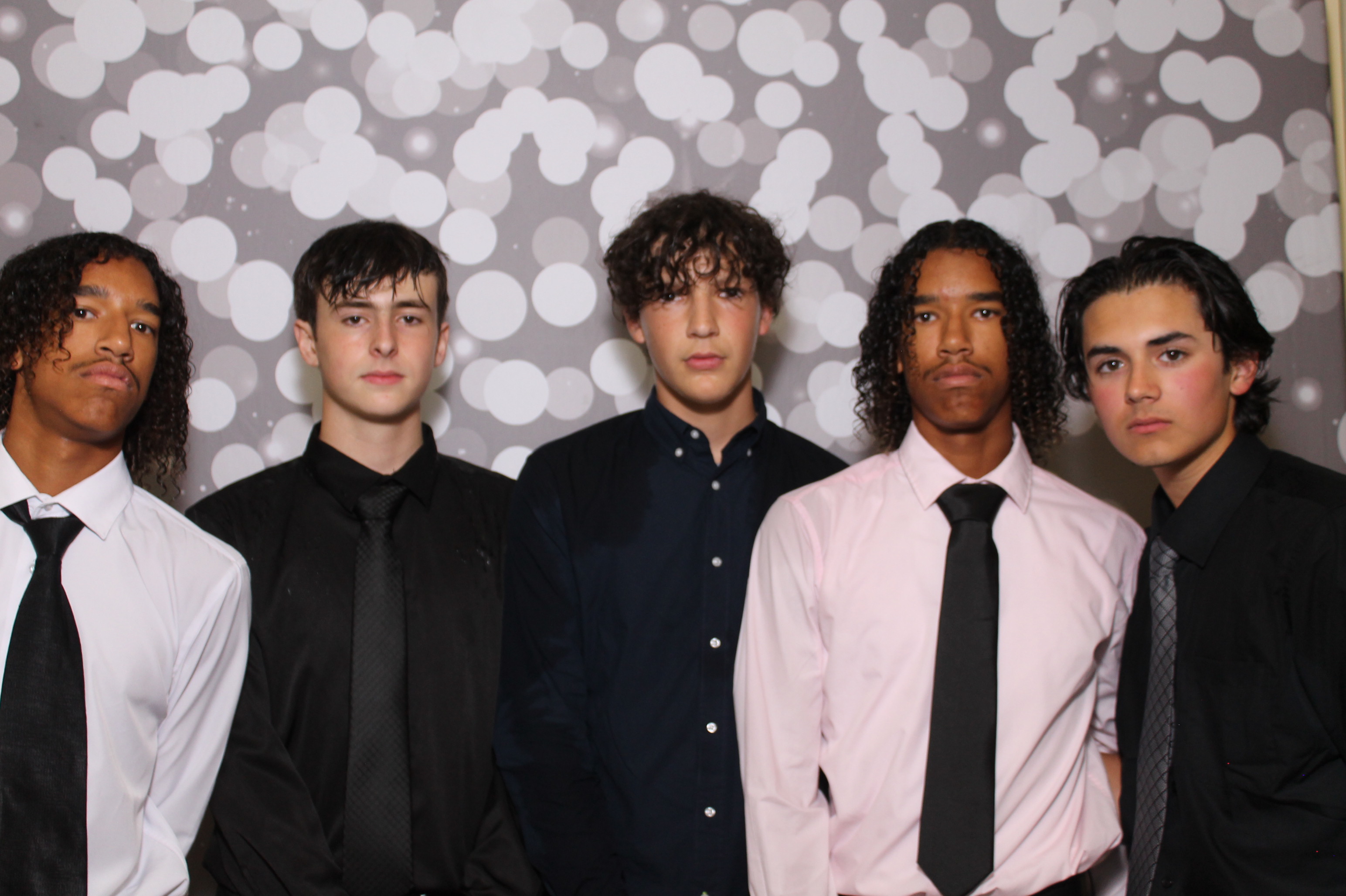 Walnut Hills Homecoming | View more photos from the event at gallery.photoboothcincy.com/u/PhotoBoothCincy/Walnut-Hills-Homecoming
