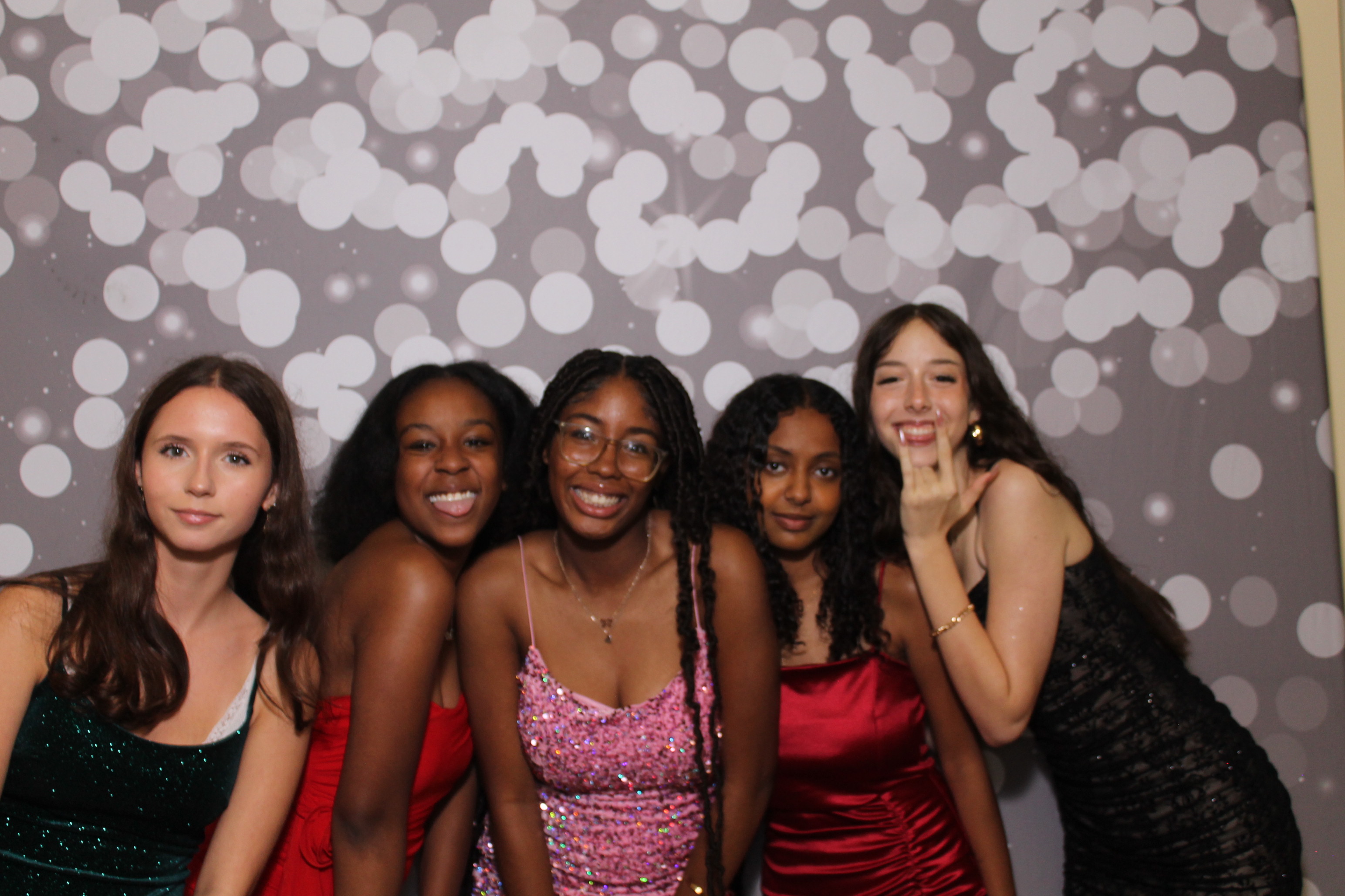 Walnut Hills Homecoming | View more photos from the event at gallery.photoboothcincy.com/u/PhotoBoothCincy/Walnut-Hills-Homecoming