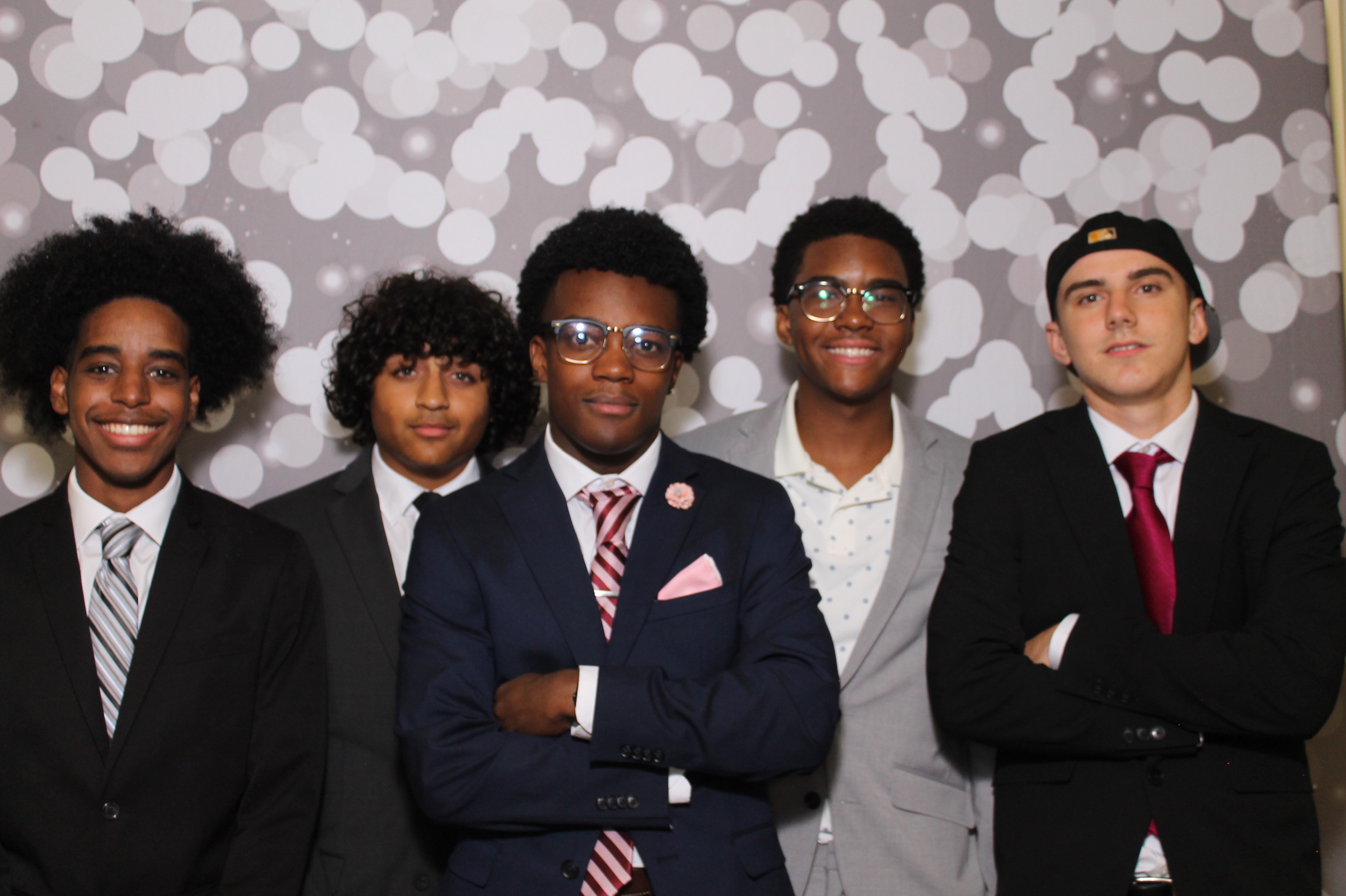 Walnut Hills Homecoming | View more photos from the event at gallery.photoboothcincy.com/u/PhotoBoothCincy/Walnut-Hills-Homecoming