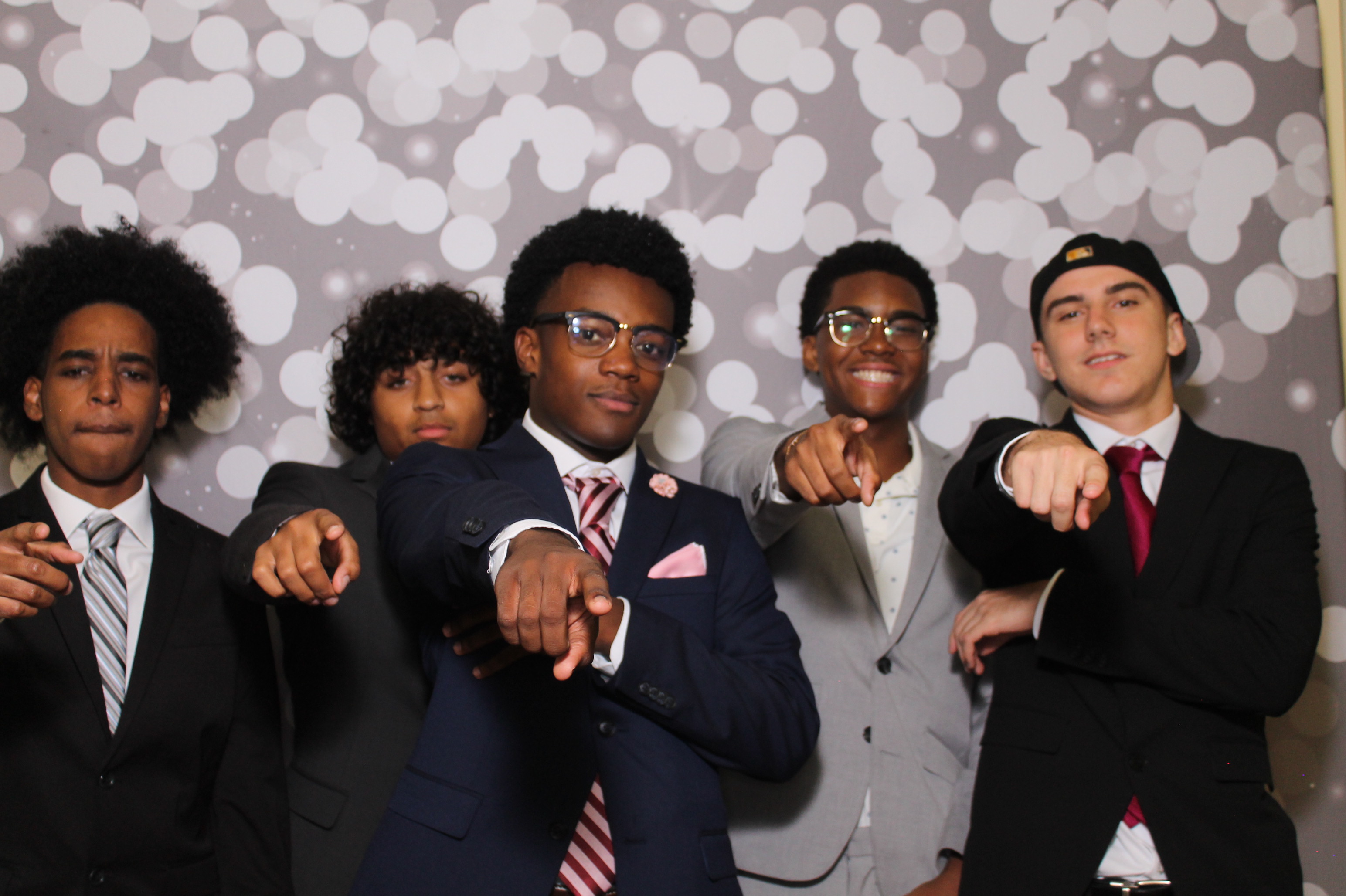 Walnut Hills Homecoming | View more photos from the event at gallery.photoboothcincy.com/u/PhotoBoothCincy/Walnut-Hills-Homecoming