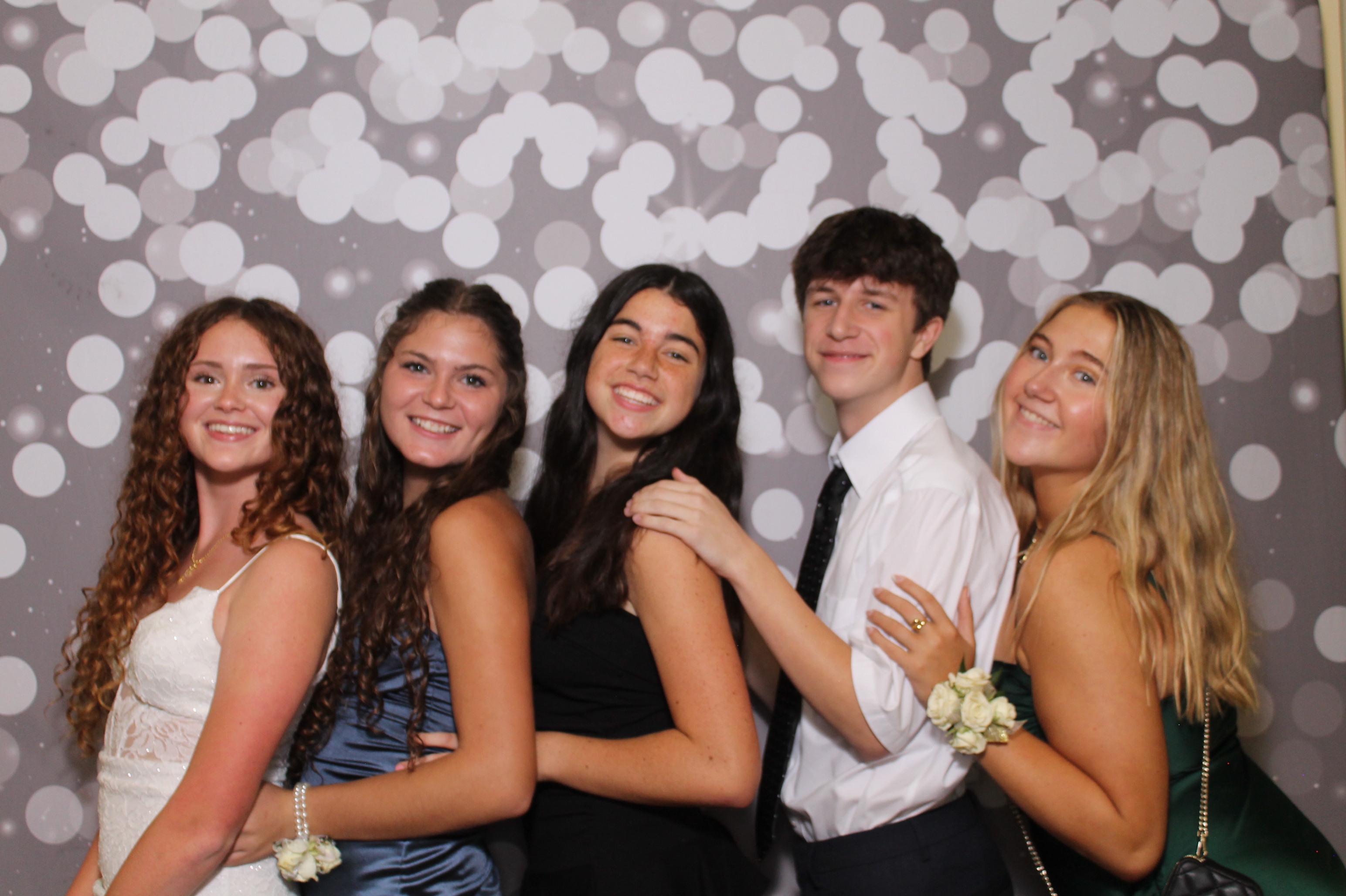 Walnut Hills Homecoming | View more photos from the event at gallery.photoboothcincy.com/u/PhotoBoothCincy/Walnut-Hills-Homecoming