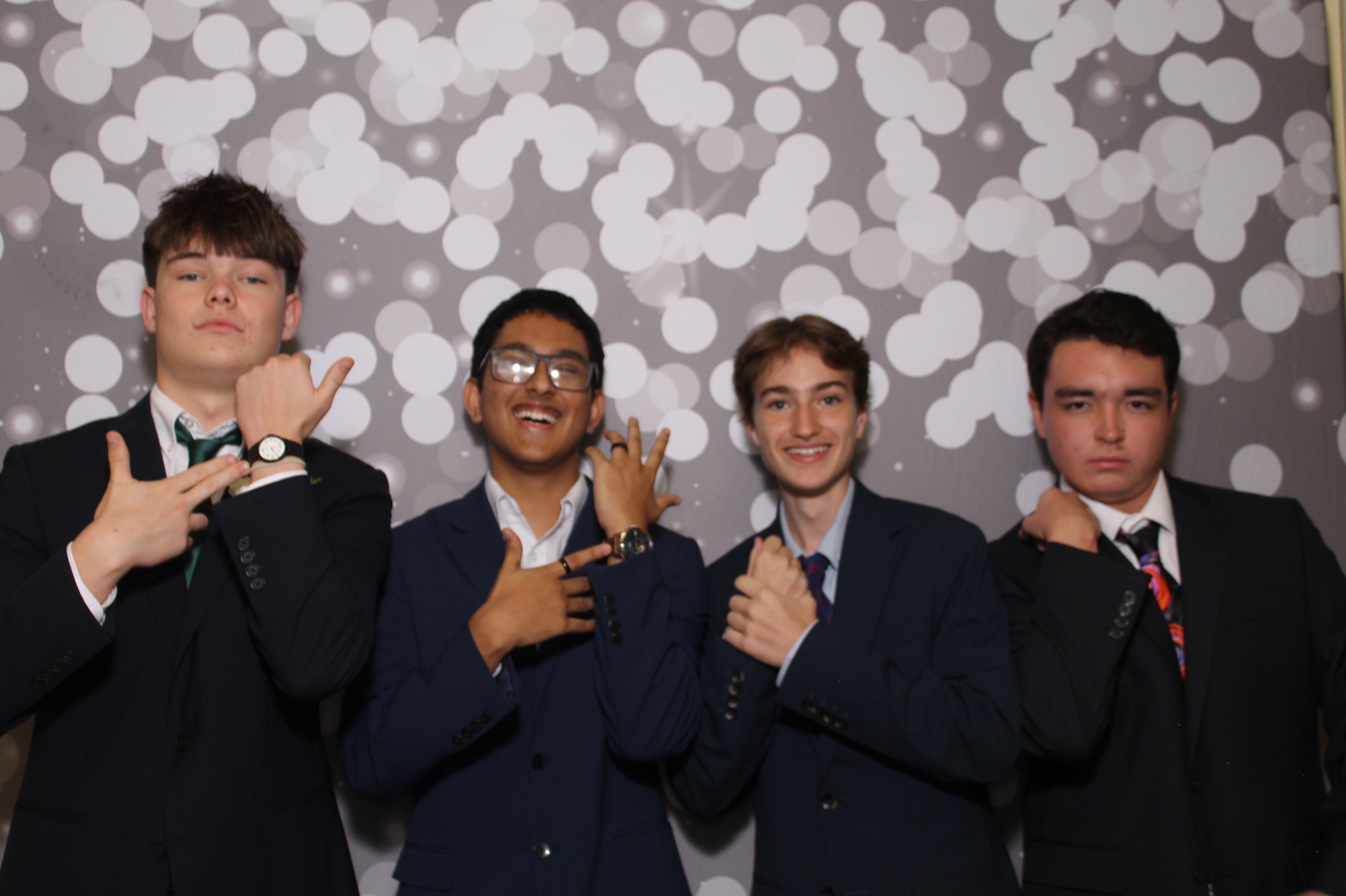 Walnut Hills Homecoming | View more photos from the event at gallery.photoboothcincy.com/u/PhotoBoothCincy/Walnut-Hills-Homecoming