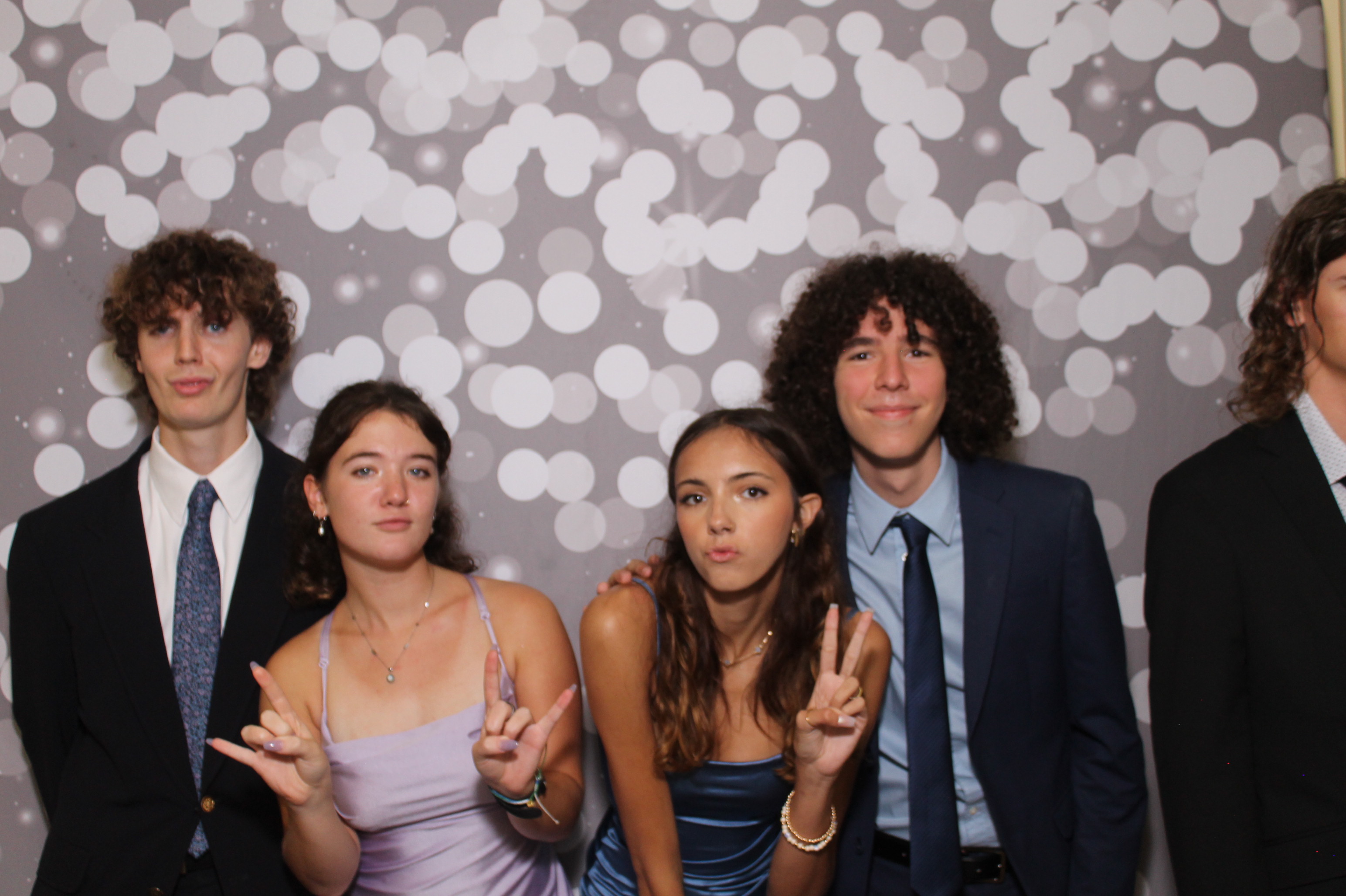 Walnut Hills Homecoming | View more photos from the event at gallery.photoboothcincy.com/u/PhotoBoothCincy/Walnut-Hills-Homecoming