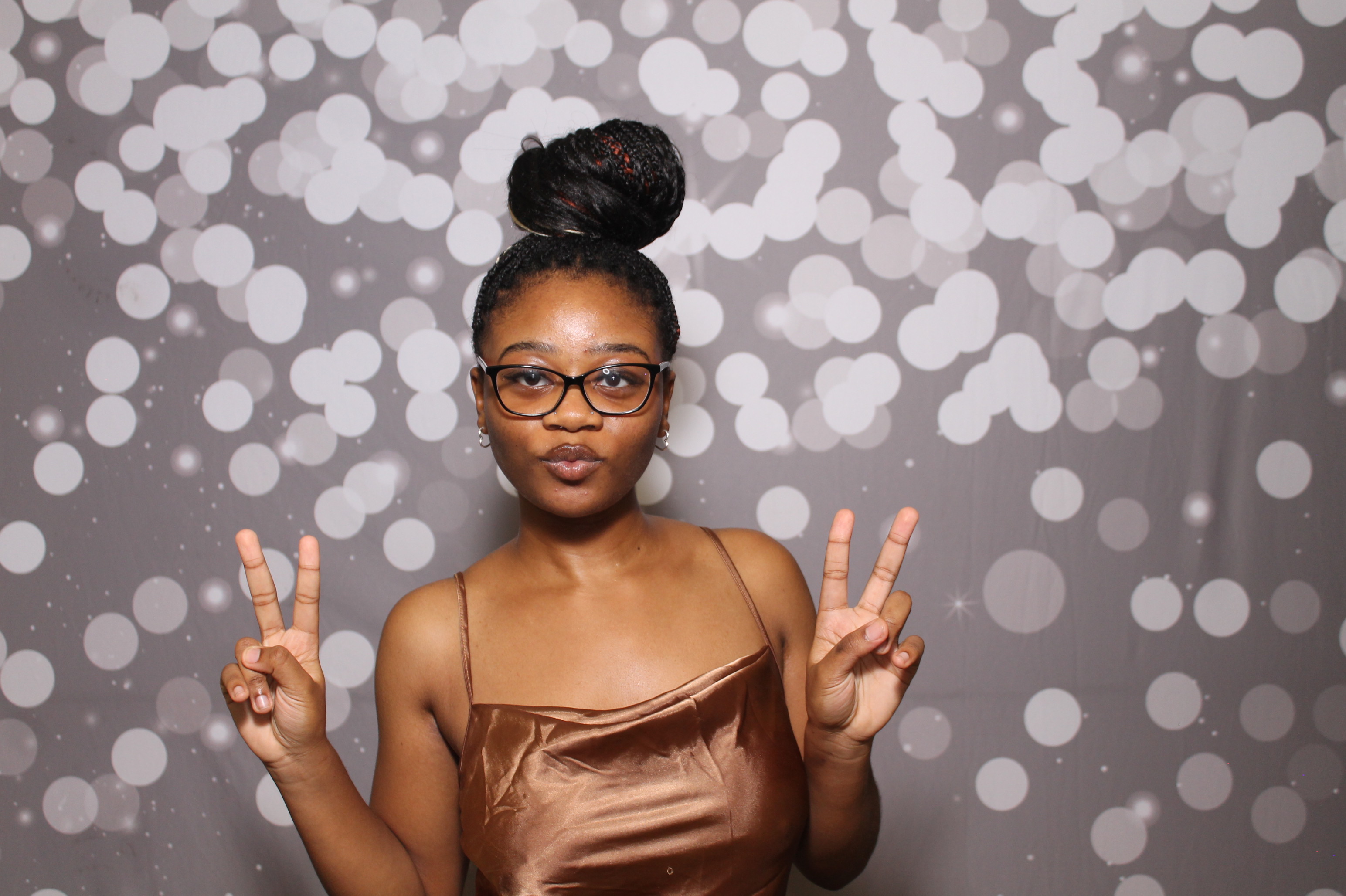 Walnut Hills Homecoming | View more photos from the event at gallery.photoboothcincy.com/u/PhotoBoothCincy/Walnut-Hills-Homecoming