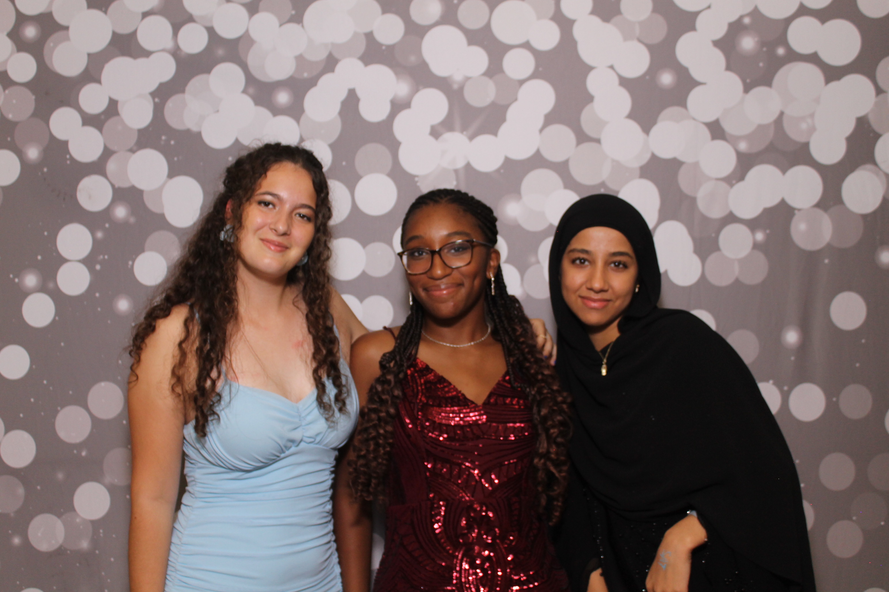 Walnut Hills Homecoming | View more photos from the event at gallery.photoboothcincy.com/u/PhotoBoothCincy/Walnut-Hills-Homecoming