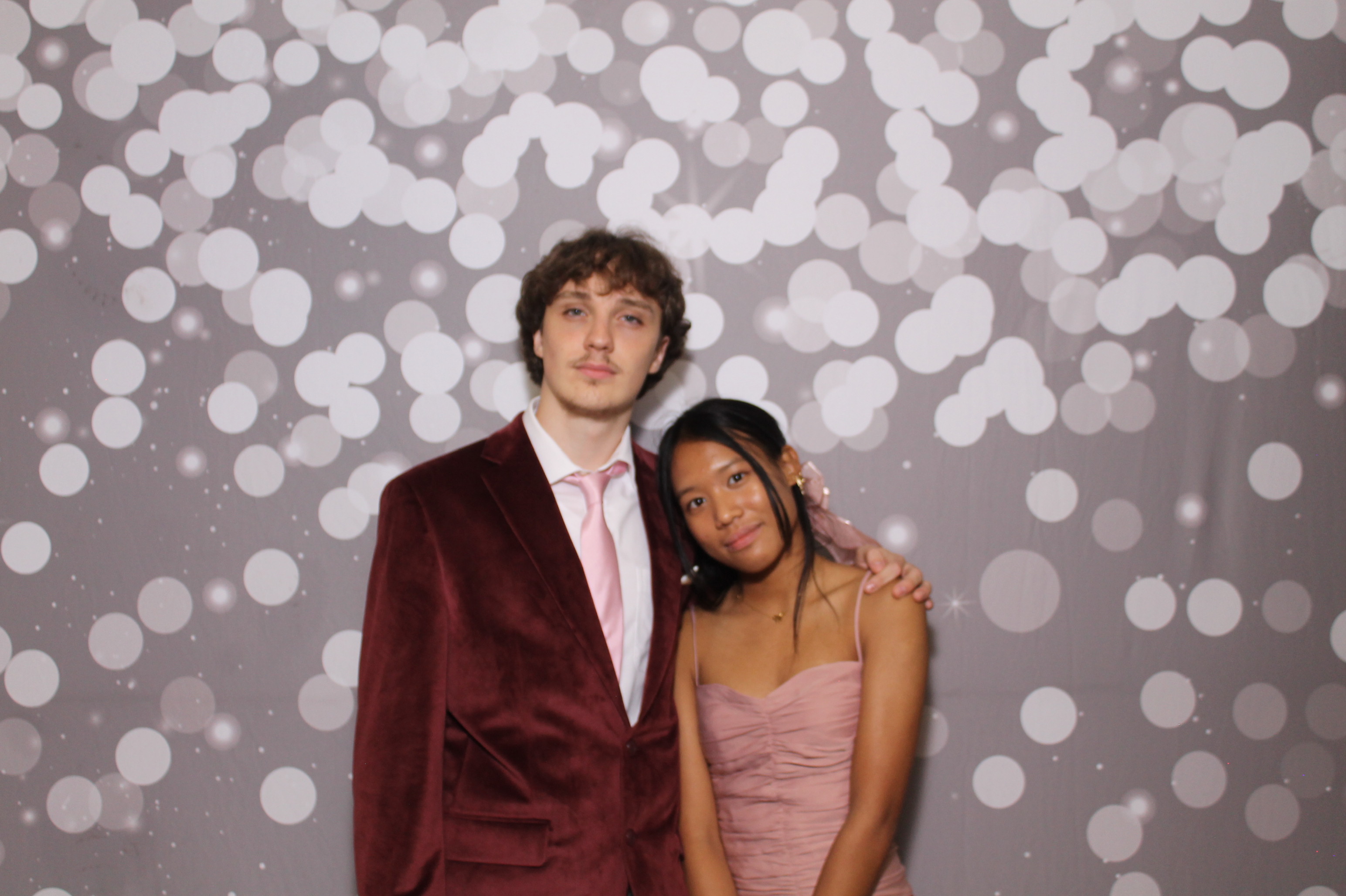 Walnut Hills Homecoming | View more photos from the event at gallery.photoboothcincy.com/u/PhotoBoothCincy/Walnut-Hills-Homecoming