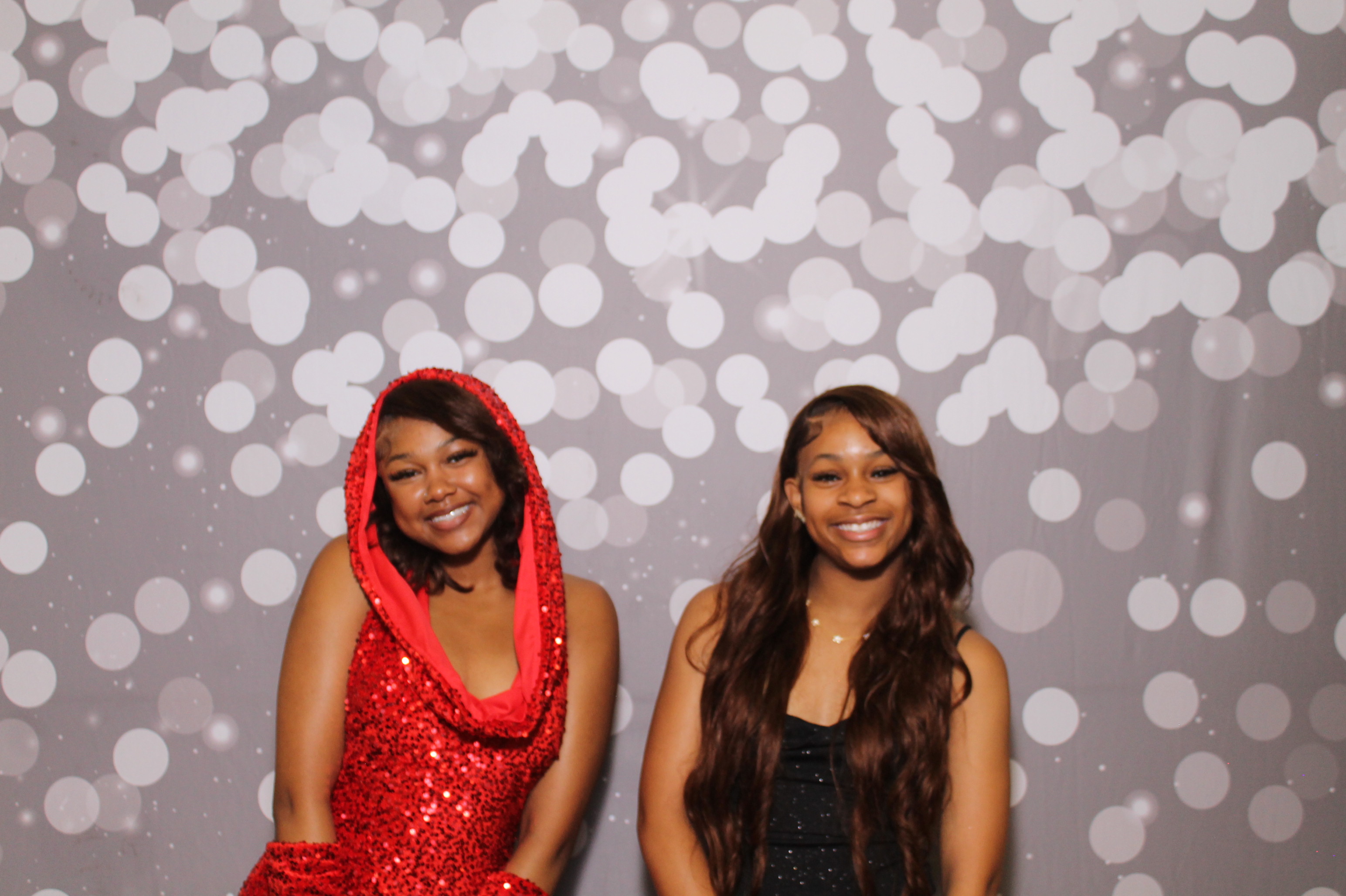 Walnut Hills Homecoming | View more photos from the event at gallery.photoboothcincy.com/u/PhotoBoothCincy/Walnut-Hills-Homecoming