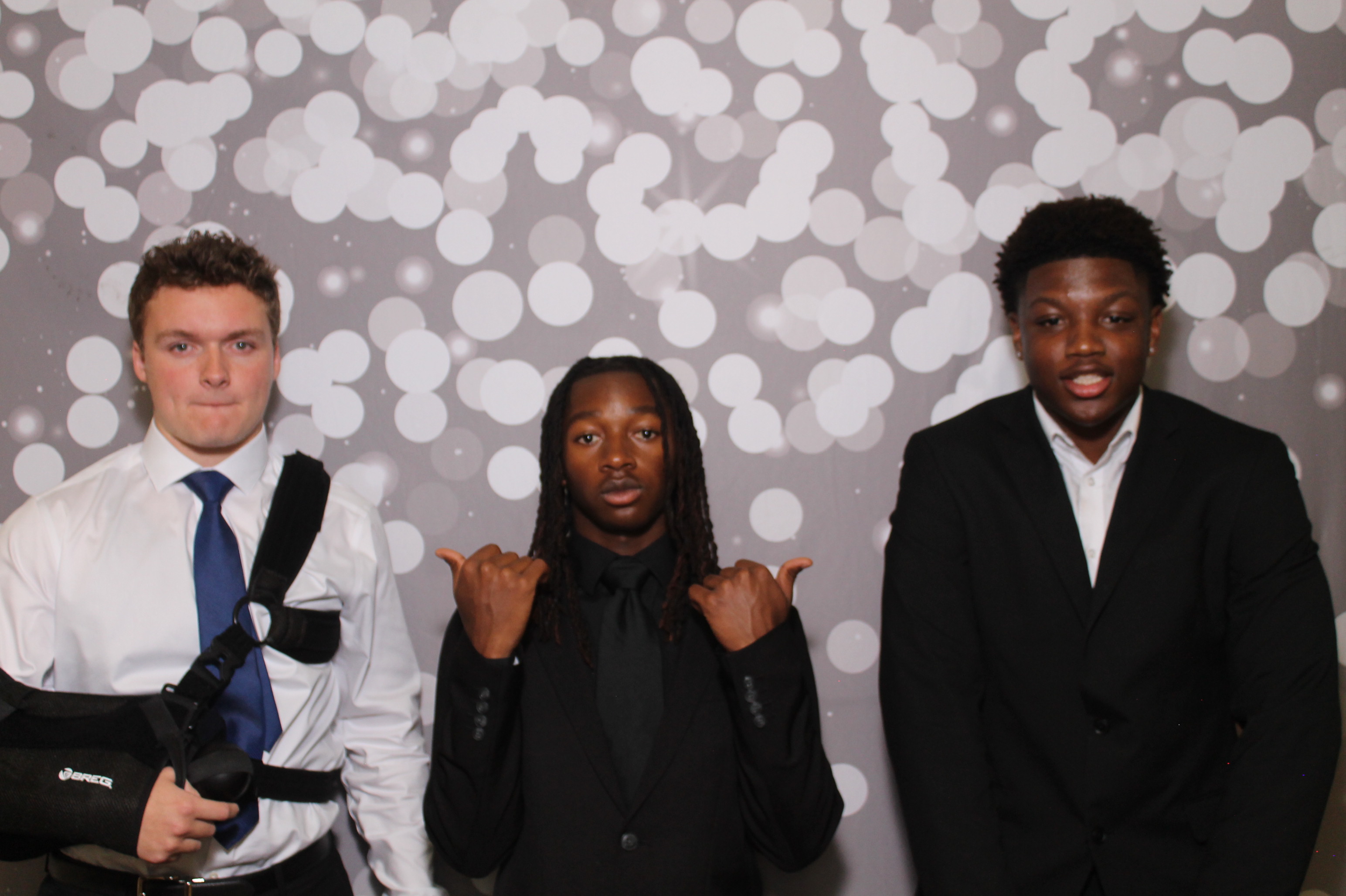 Walnut Hills Homecoming | View more photos from the event at gallery.photoboothcincy.com/u/PhotoBoothCincy/Walnut-Hills-Homecoming