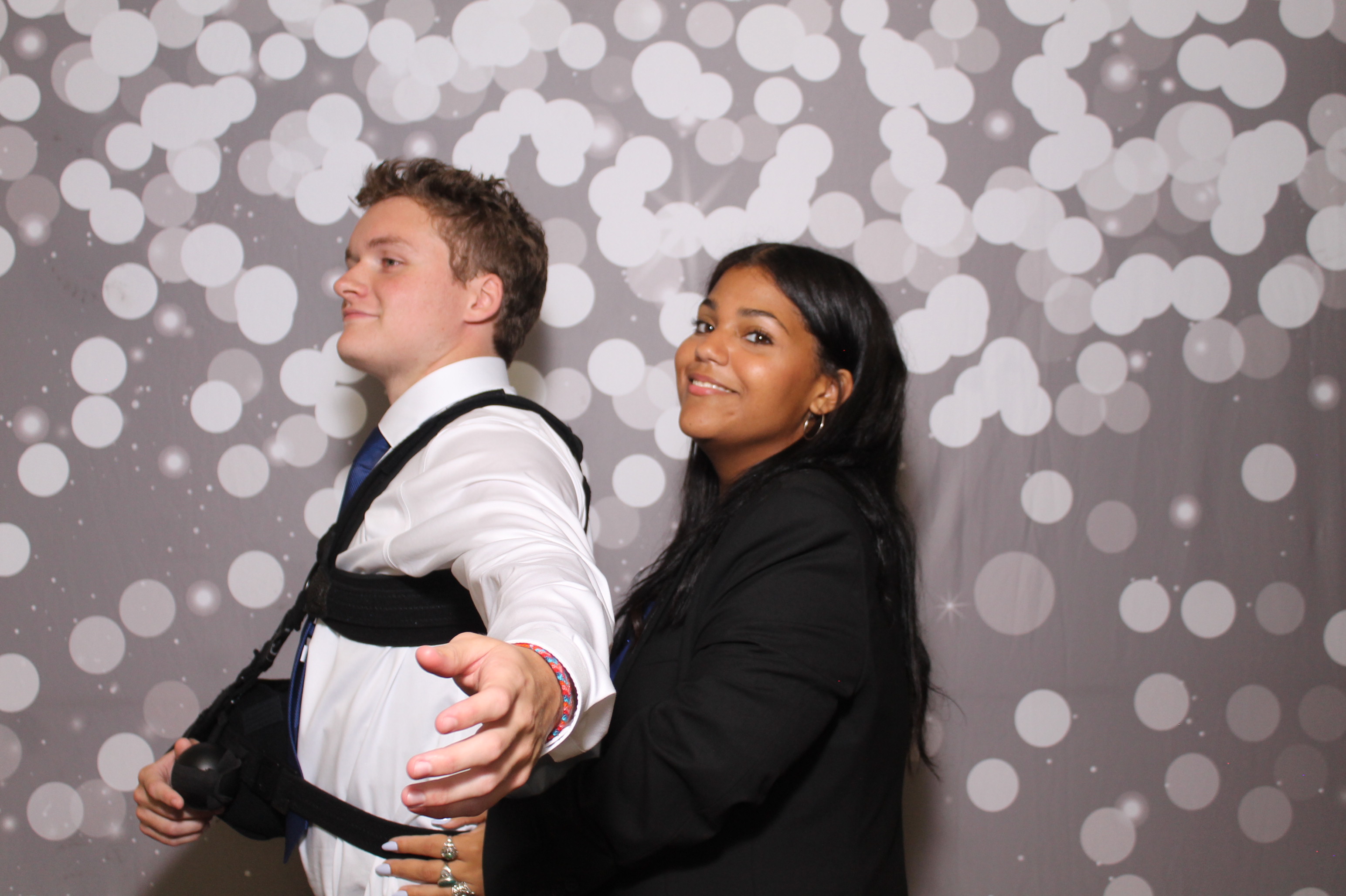 Walnut Hills Homecoming | View more photos from the event at gallery.photoboothcincy.com/u/PhotoBoothCincy/Walnut-Hills-Homecoming