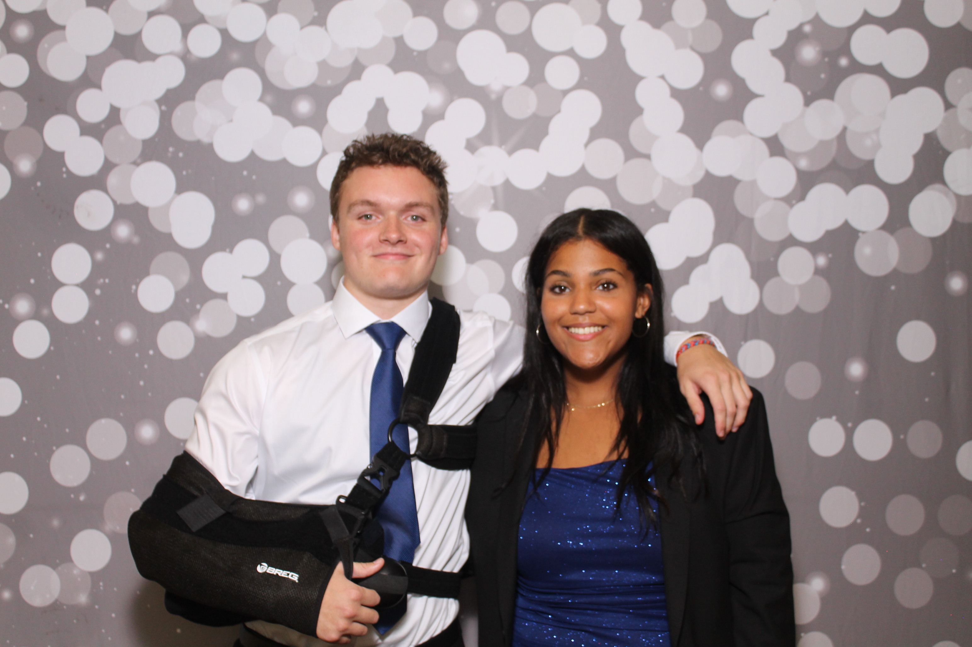 Walnut Hills Homecoming | View more photos from the event at gallery.photoboothcincy.com/u/PhotoBoothCincy/Walnut-Hills-Homecoming