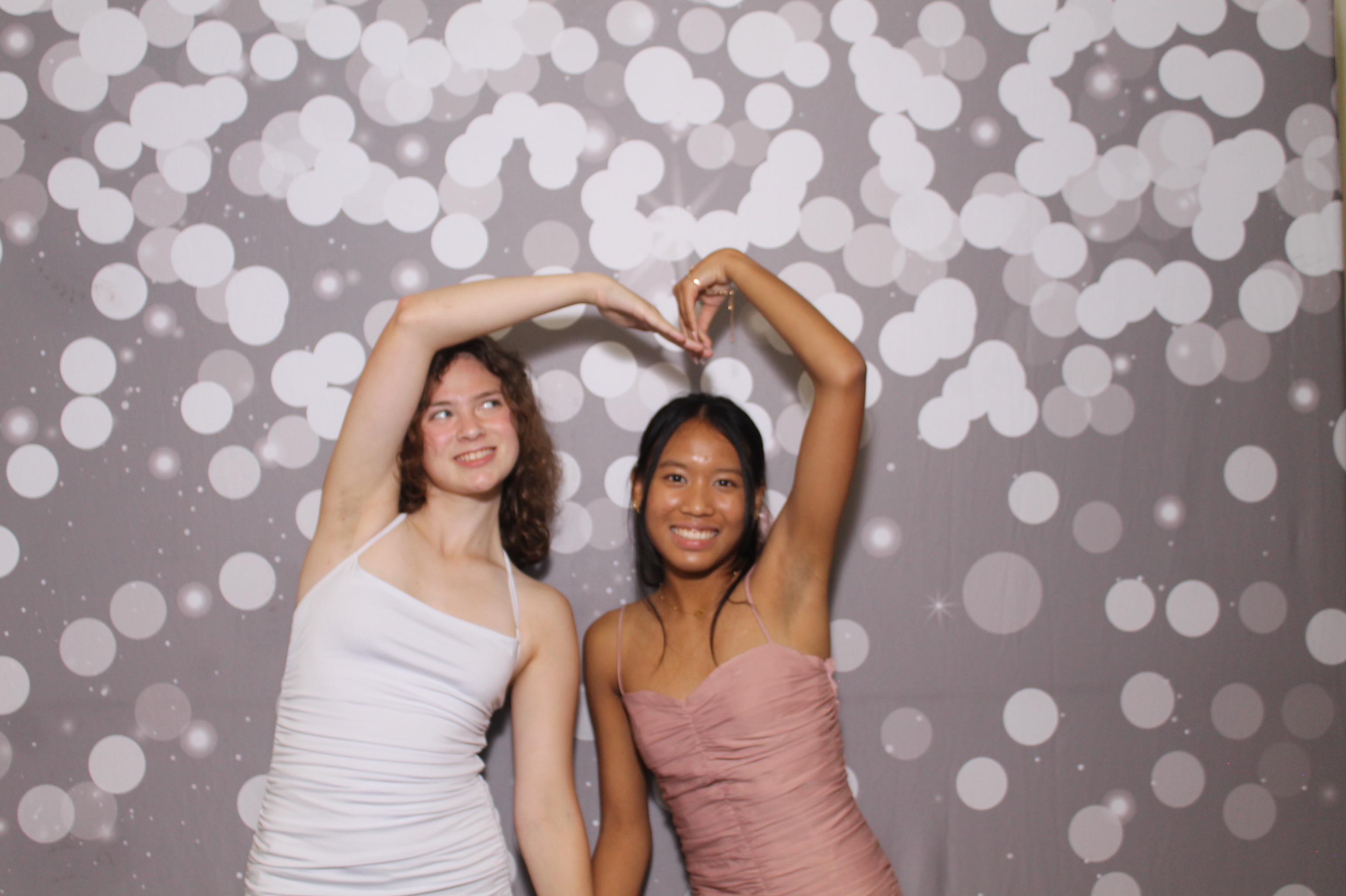 Walnut Hills Homecoming | View more photos from the event at gallery.photoboothcincy.com/u/PhotoBoothCincy/Walnut-Hills-Homecoming