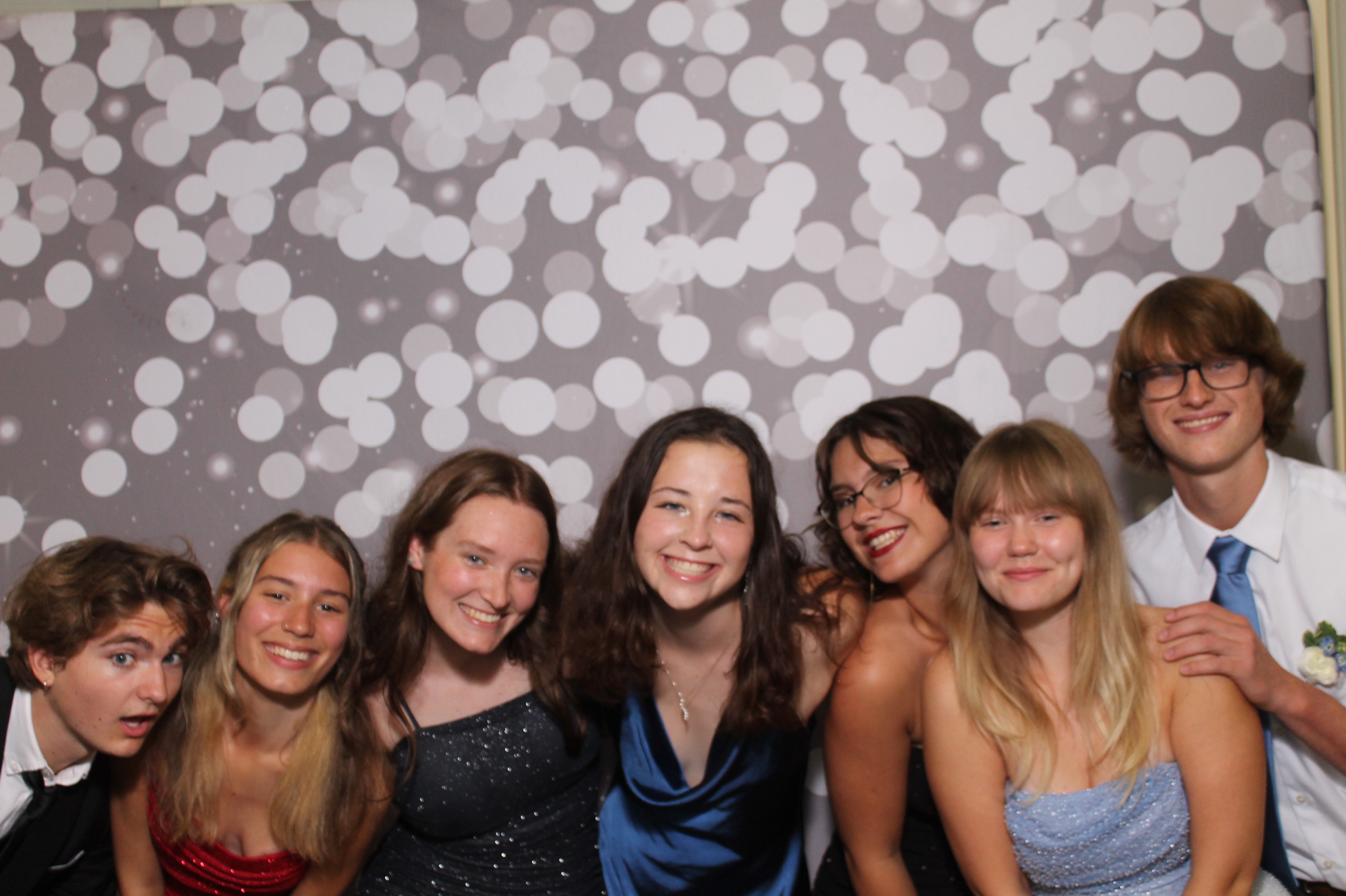 Walnut Hills Homecoming | View more photos from the event at gallery.photoboothcincy.com/u/PhotoBoothCincy/Walnut-Hills-Homecoming