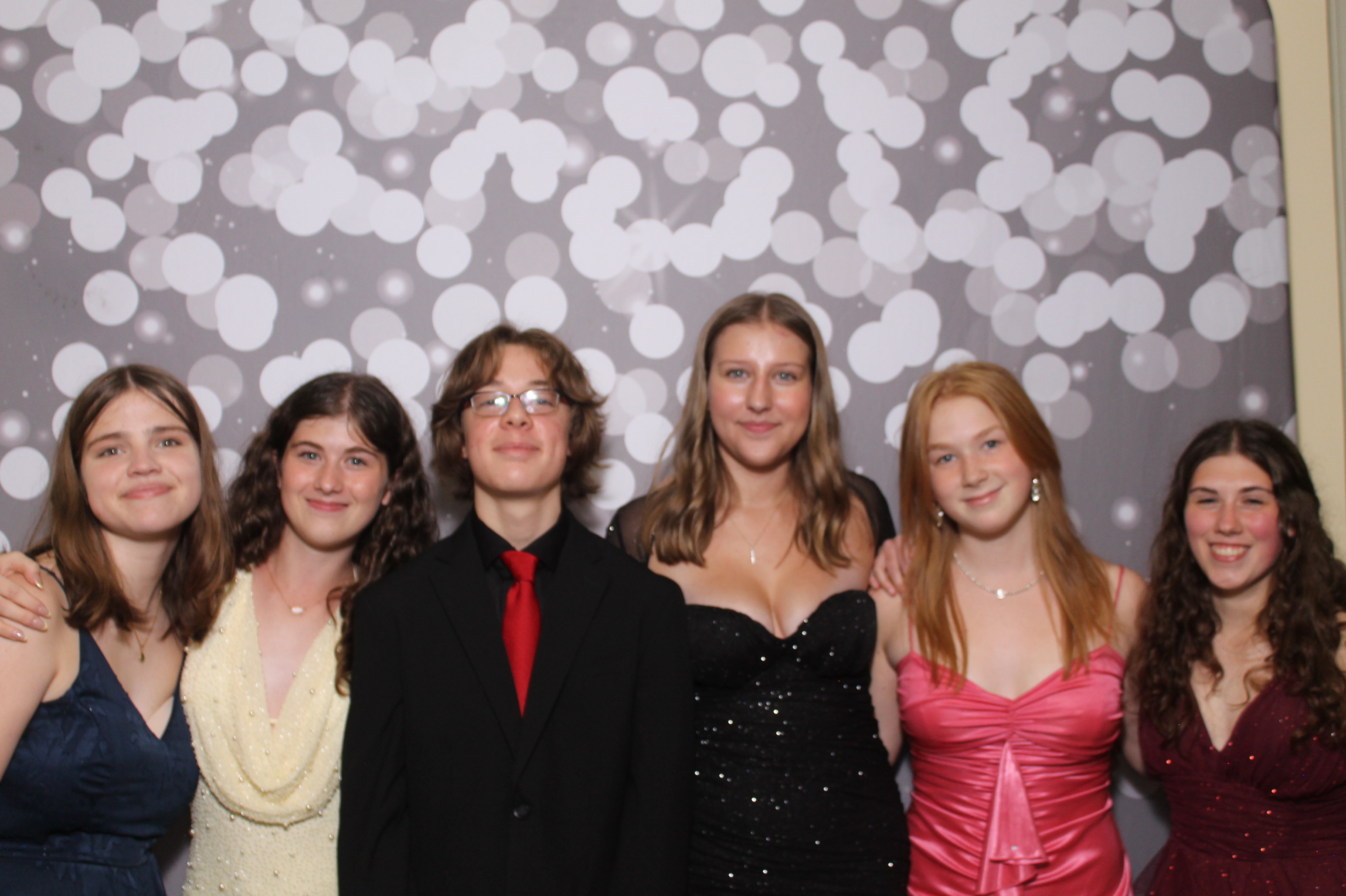 Walnut Hills Homecoming | View more photos from the event at gallery.photoboothcincy.com/u/PhotoBoothCincy/Walnut-Hills-Homecoming