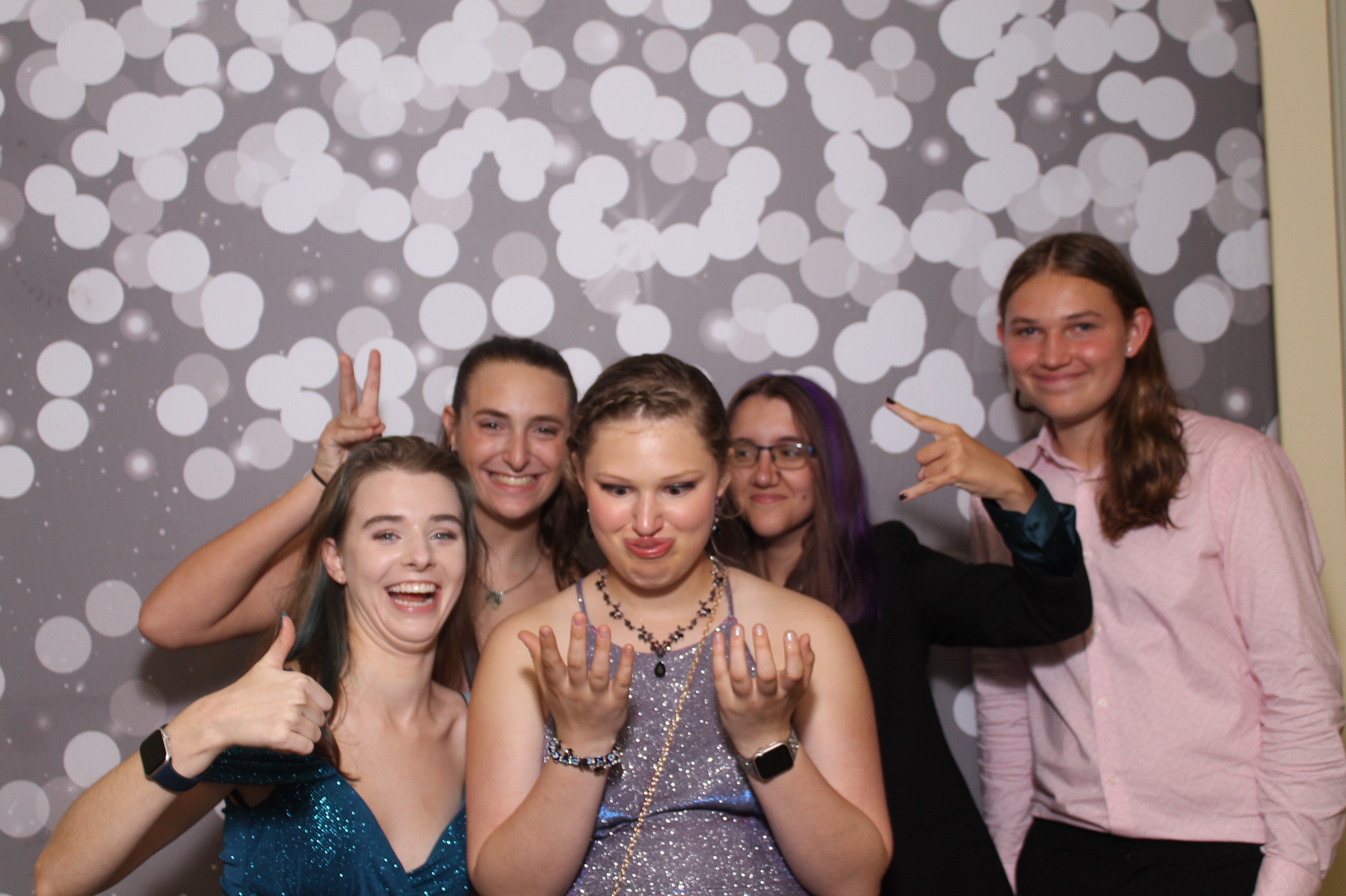 Walnut Hills Homecoming | View more photos from the event at gallery.photoboothcincy.com/u/PhotoBoothCincy/Walnut-Hills-Homecoming