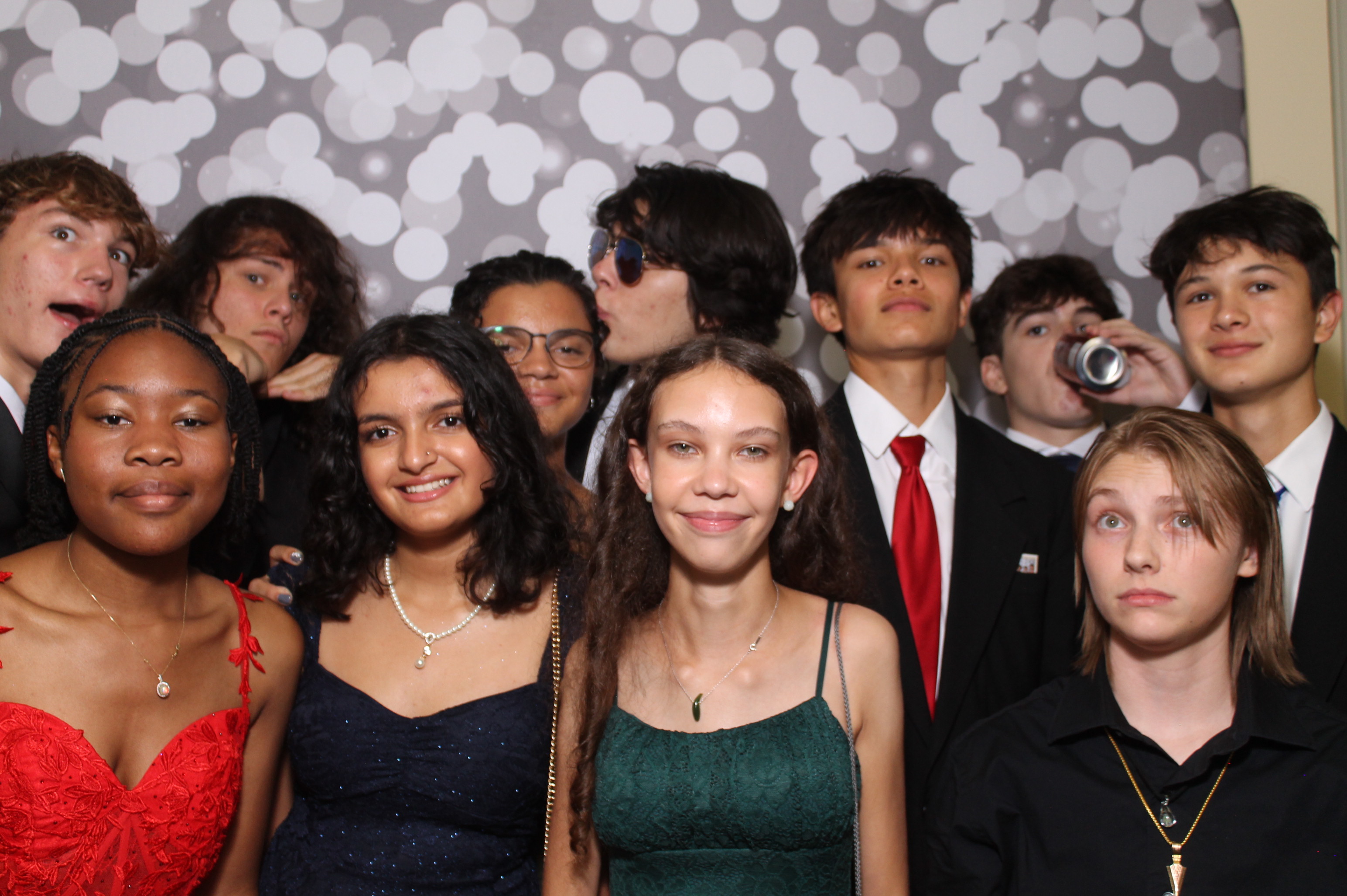 Walnut Hills Homecoming | View more photos from the event at gallery.photoboothcincy.com/u/PhotoBoothCincy/Walnut-Hills-Homecoming