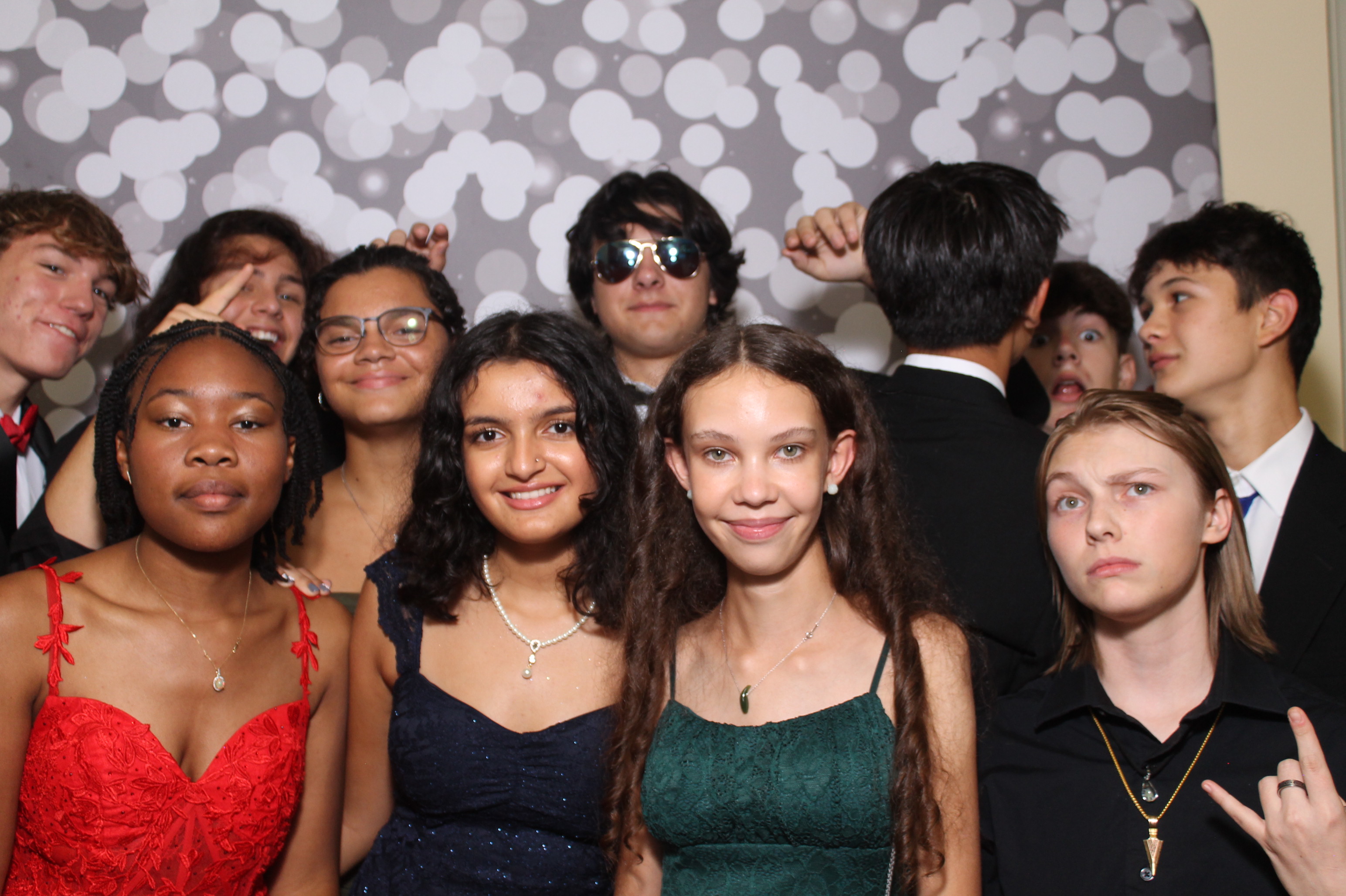 Walnut Hills Homecoming | View more photos from the event at gallery.photoboothcincy.com/u/PhotoBoothCincy/Walnut-Hills-Homecoming