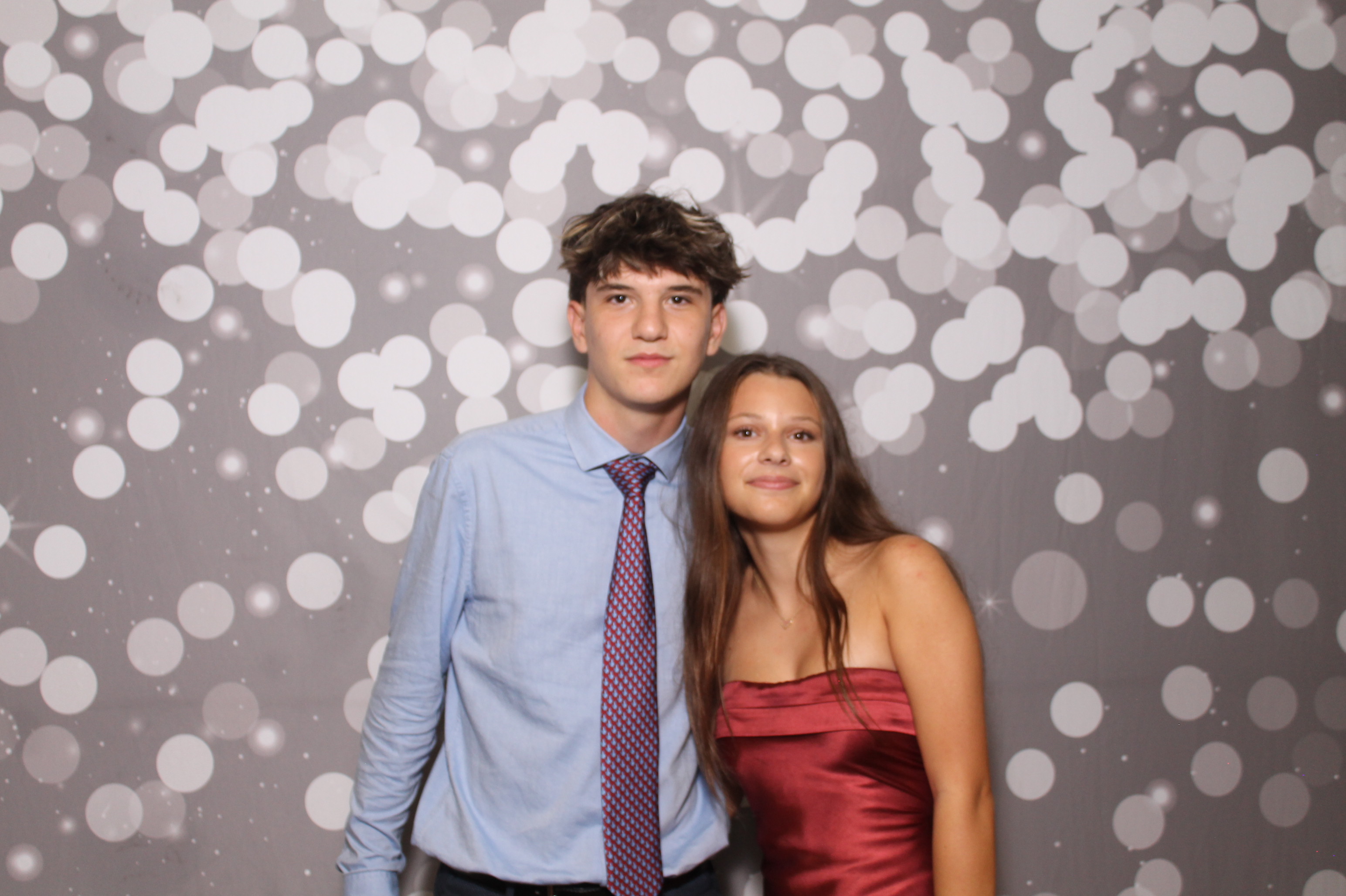 Walnut Hills Homecoming | View more photos from the event at gallery.photoboothcincy.com/u/PhotoBoothCincy/Walnut-Hills-Homecoming
