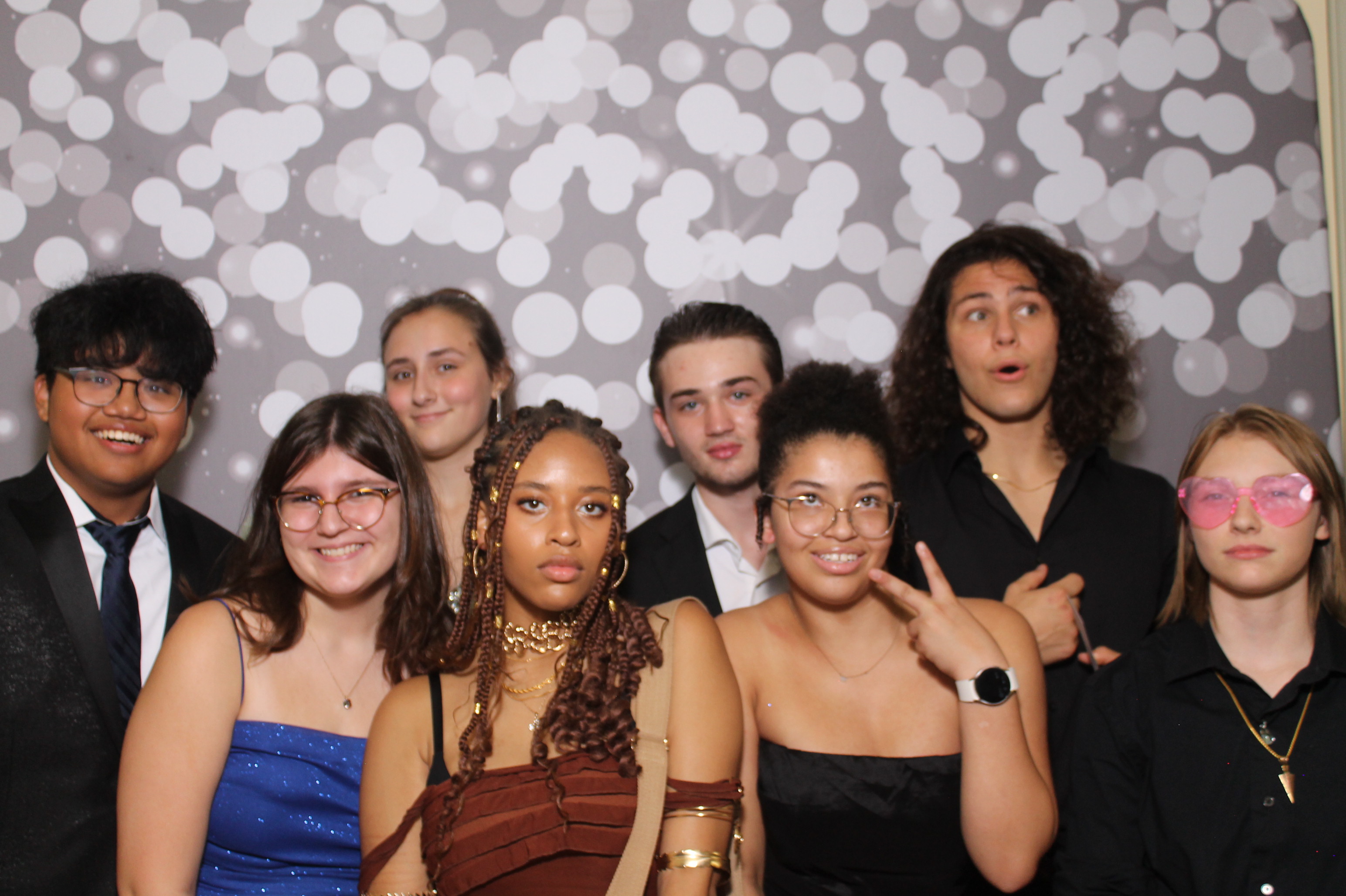 Walnut Hills Homecoming | View more photos from the event at gallery.photoboothcincy.com/u/PhotoBoothCincy/Walnut-Hills-Homecoming