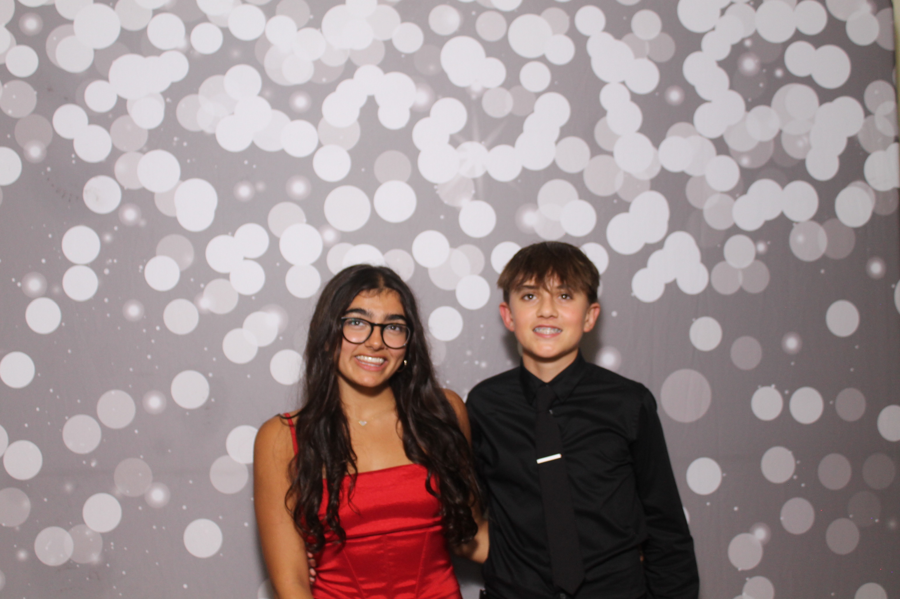 Walnut Hills Homecoming | View more photos from the event at gallery.photoboothcincy.com/u/PhotoBoothCincy/Walnut-Hills-Homecoming