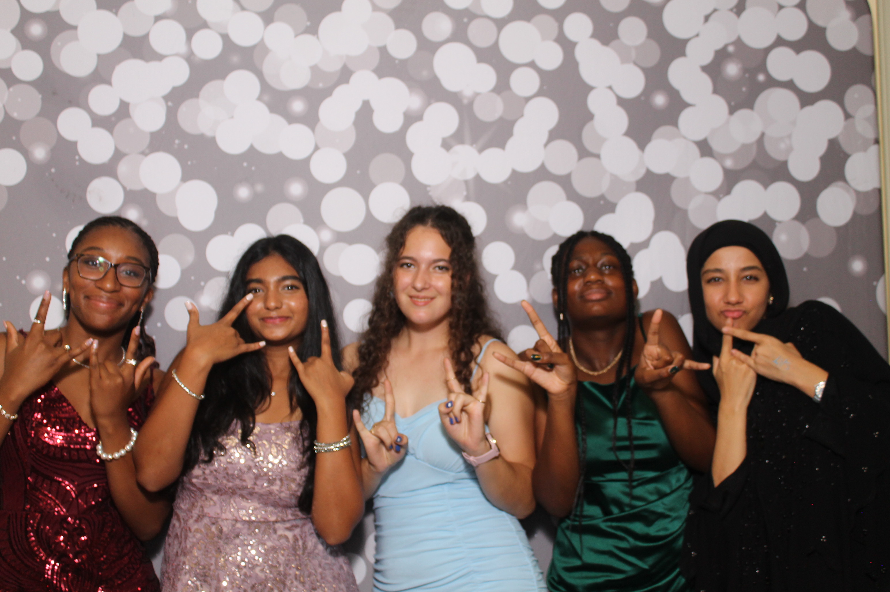 Walnut Hills Homecoming | View more photos from the event at gallery.photoboothcincy.com/u/PhotoBoothCincy/Walnut-Hills-Homecoming