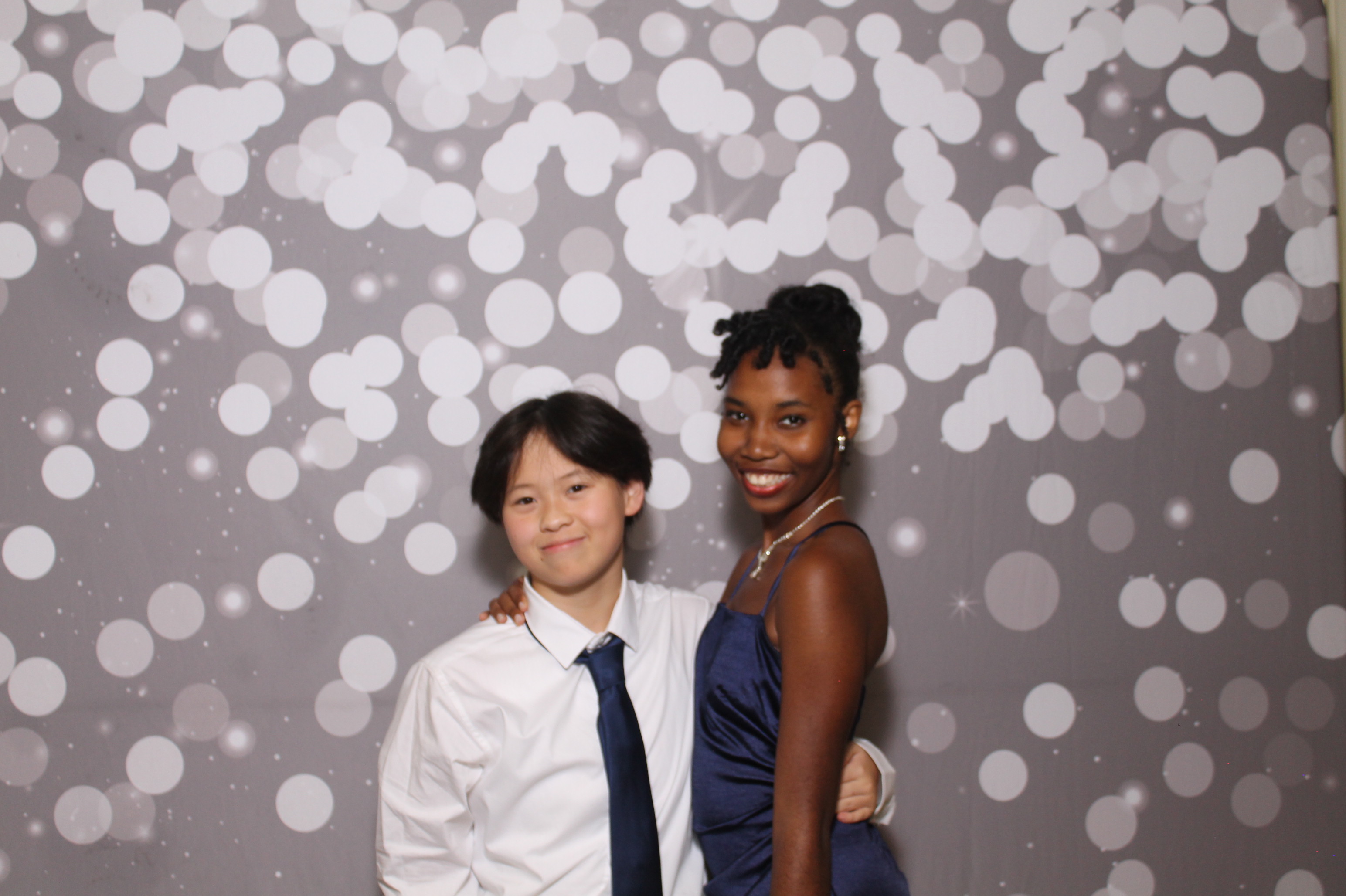 Walnut Hills Homecoming | View more photos from the event at gallery.photoboothcincy.com/u/PhotoBoothCincy/Walnut-Hills-Homecoming