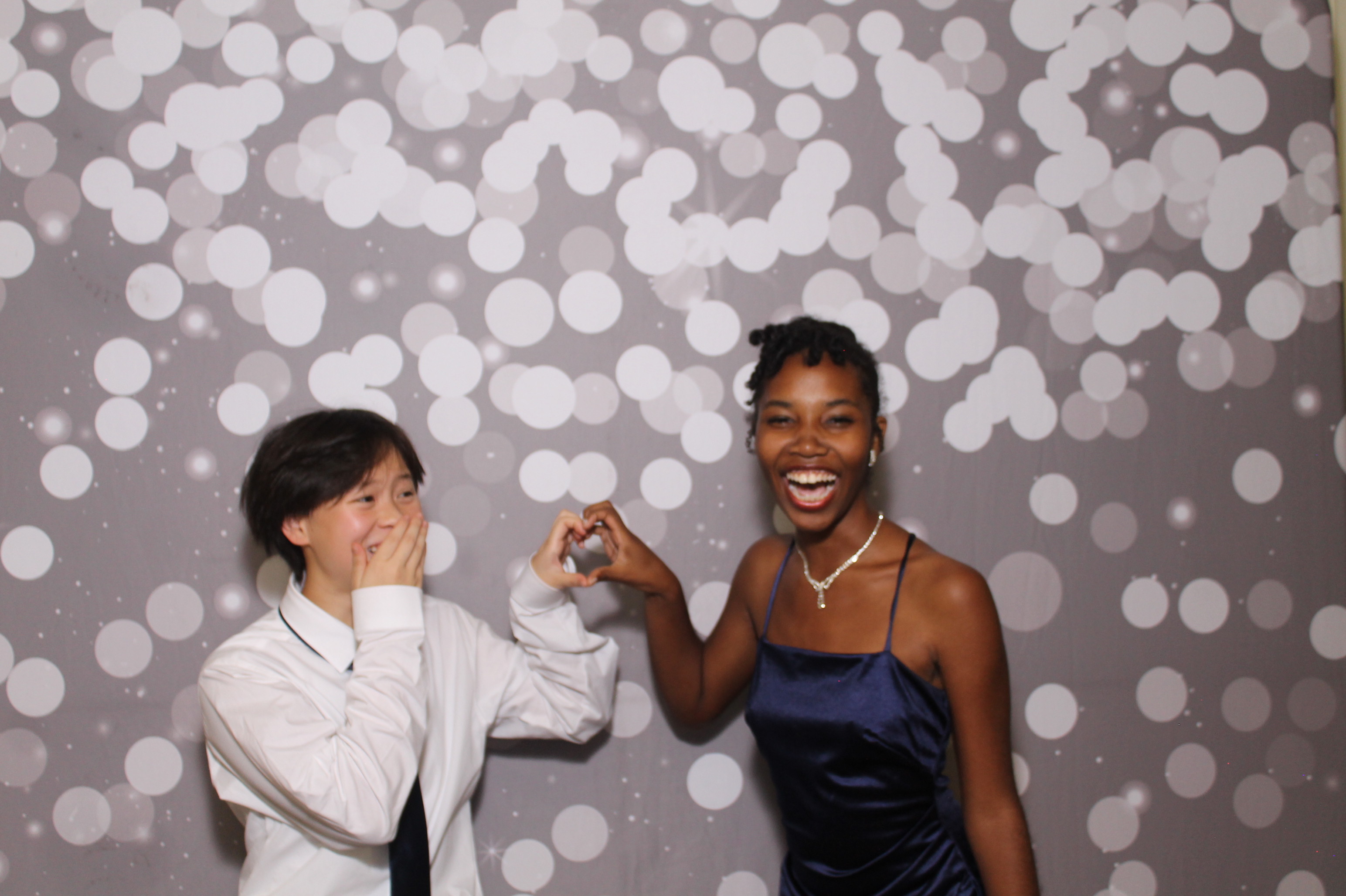 Walnut Hills Homecoming | View more photos from the event at gallery.photoboothcincy.com/u/PhotoBoothCincy/Walnut-Hills-Homecoming