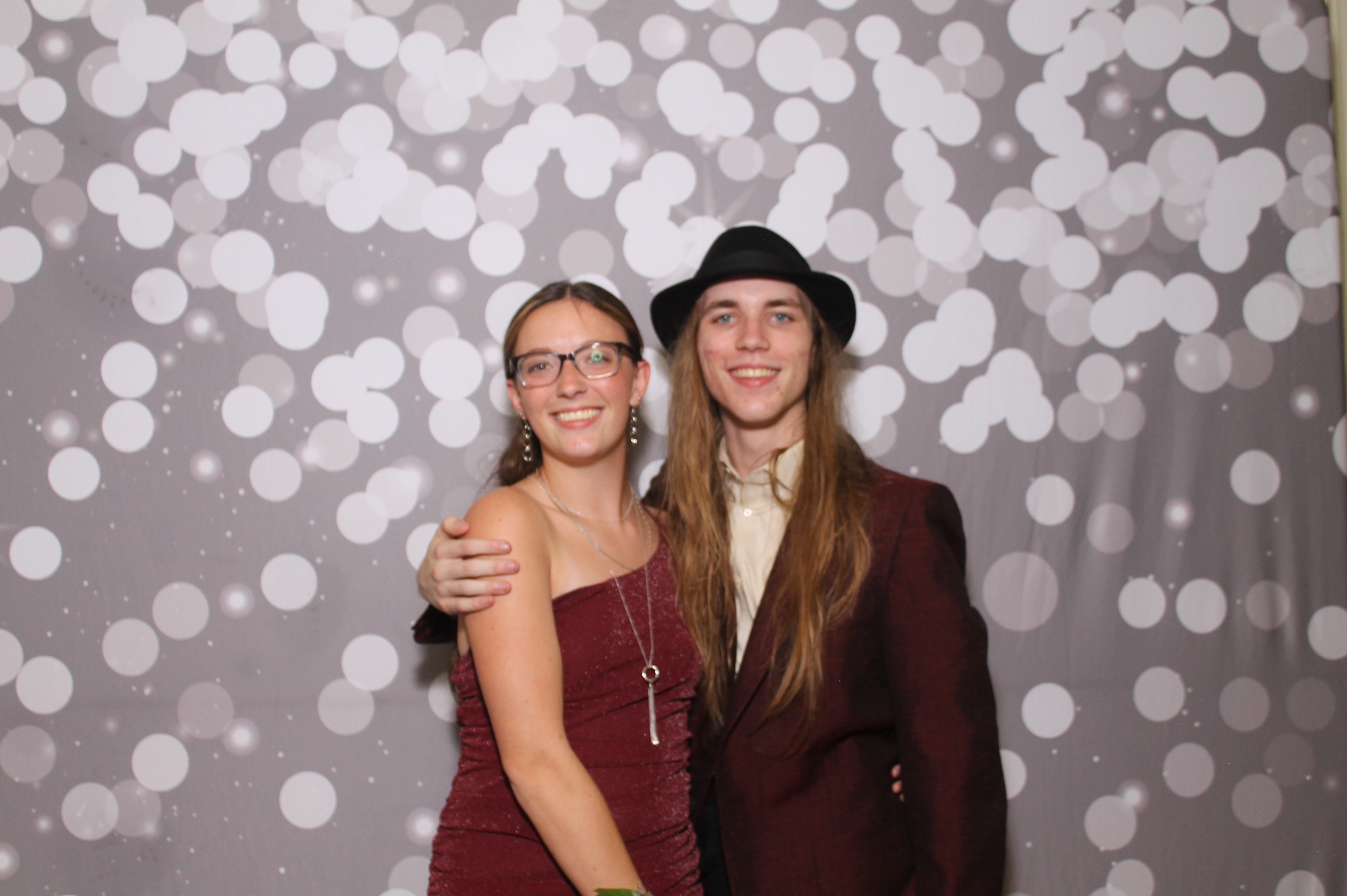Walnut Hills Homecoming | View more photos from the event at gallery.photoboothcincy.com/u/PhotoBoothCincy/Walnut-Hills-Homecoming