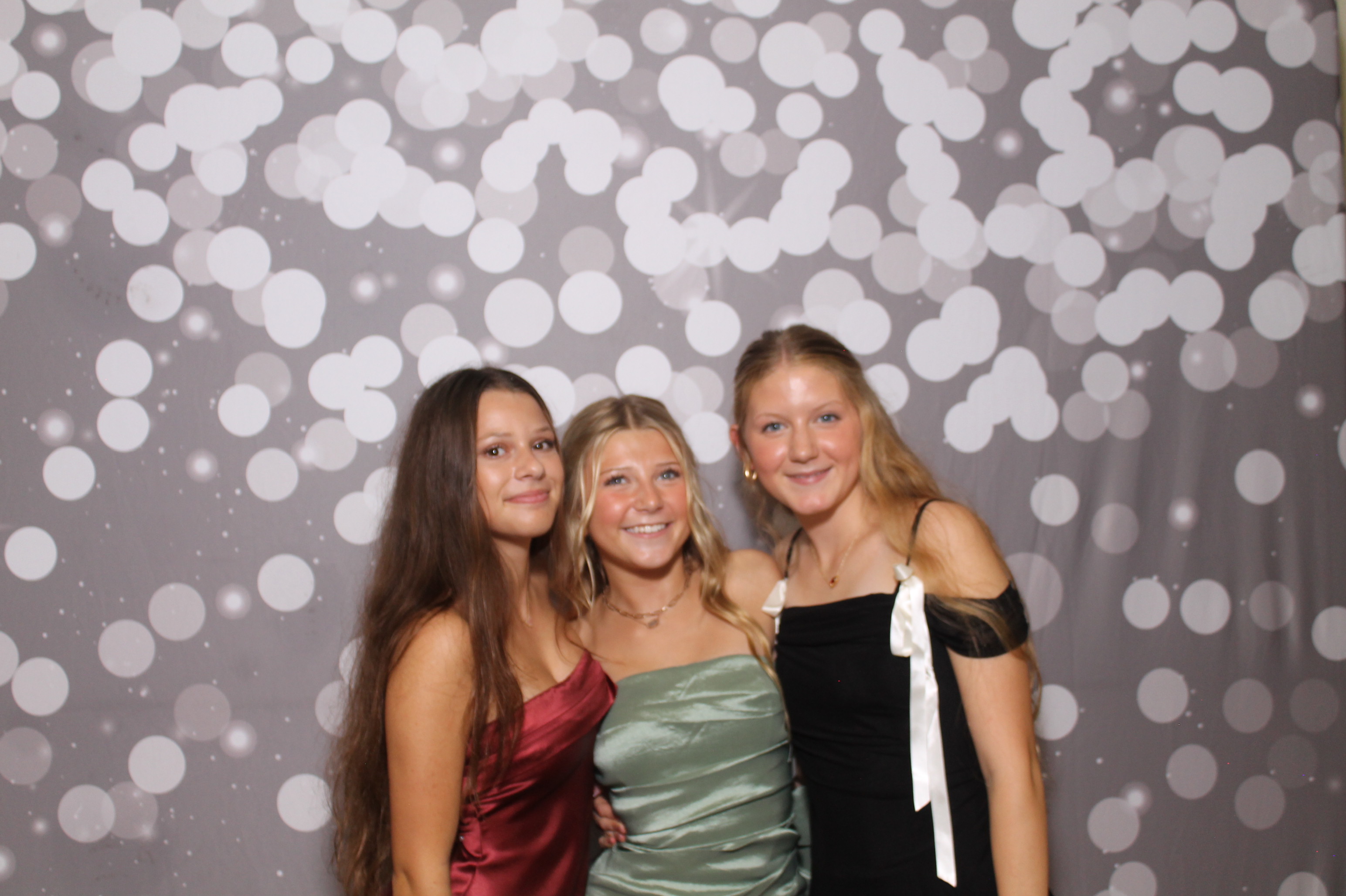 Walnut Hills Homecoming | View more photos from the event at gallery.photoboothcincy.com/u/PhotoBoothCincy/Walnut-Hills-Homecoming