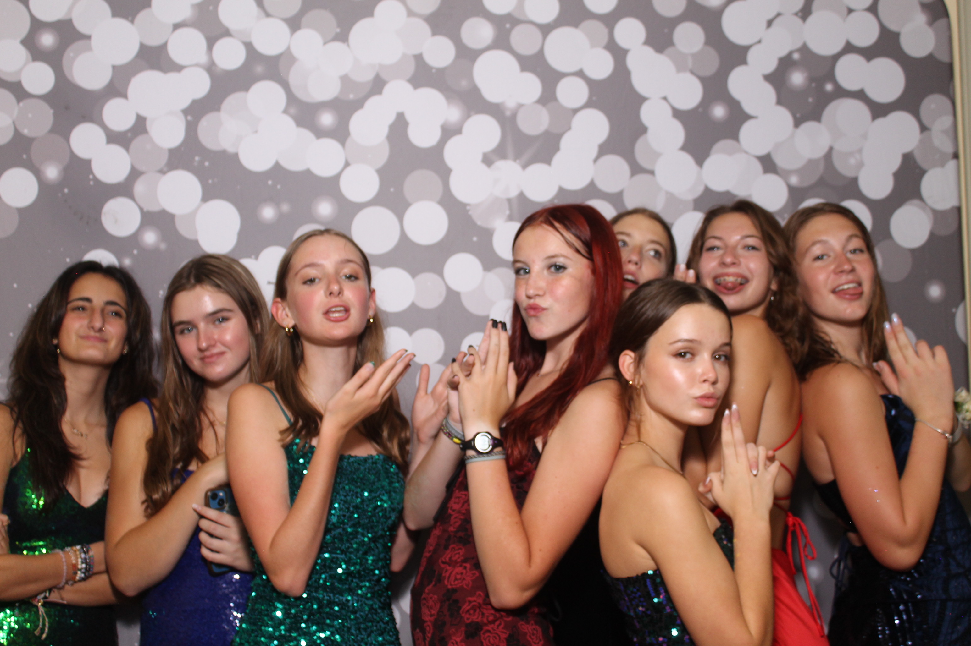 Walnut Hills Homecoming | View more photos from the event at gallery.photoboothcincy.com/u/PhotoBoothCincy/Walnut-Hills-Homecoming