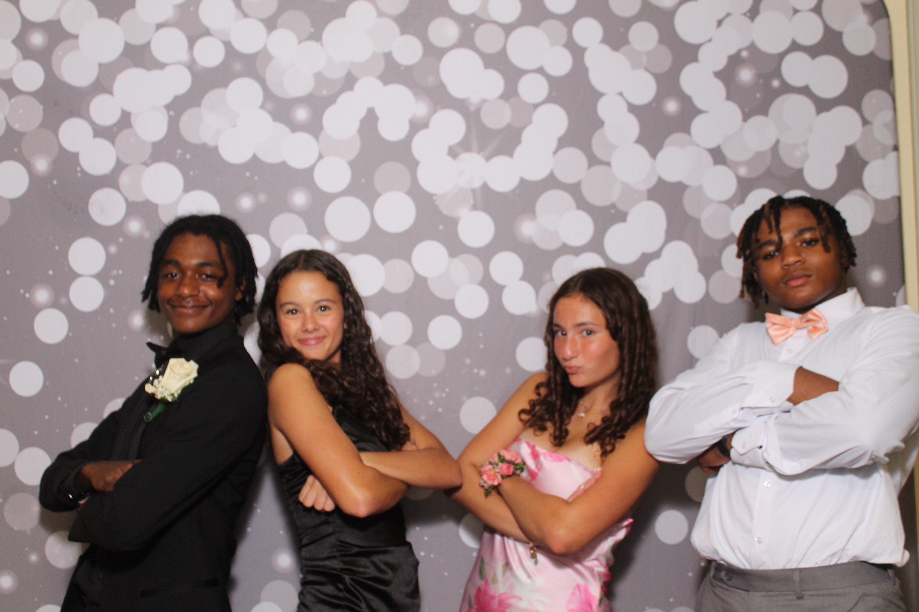 Walnut Hills Homecoming | View more photos from the event at gallery.photoboothcincy.com/u/PhotoBoothCincy/Walnut-Hills-Homecoming