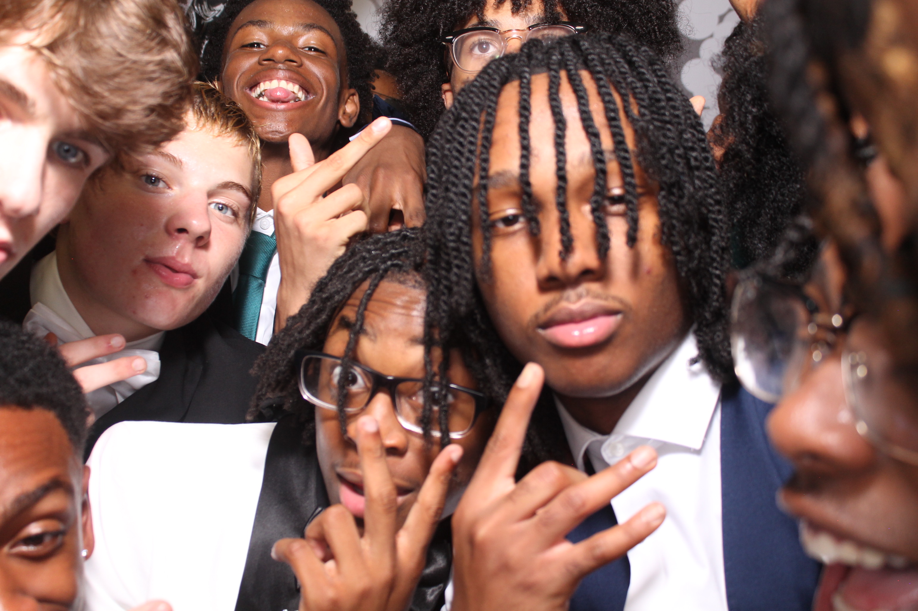 Walnut Hills Homecoming | View more photos from the event at gallery.photoboothcincy.com/u/PhotoBoothCincy/Walnut-Hills-Homecoming