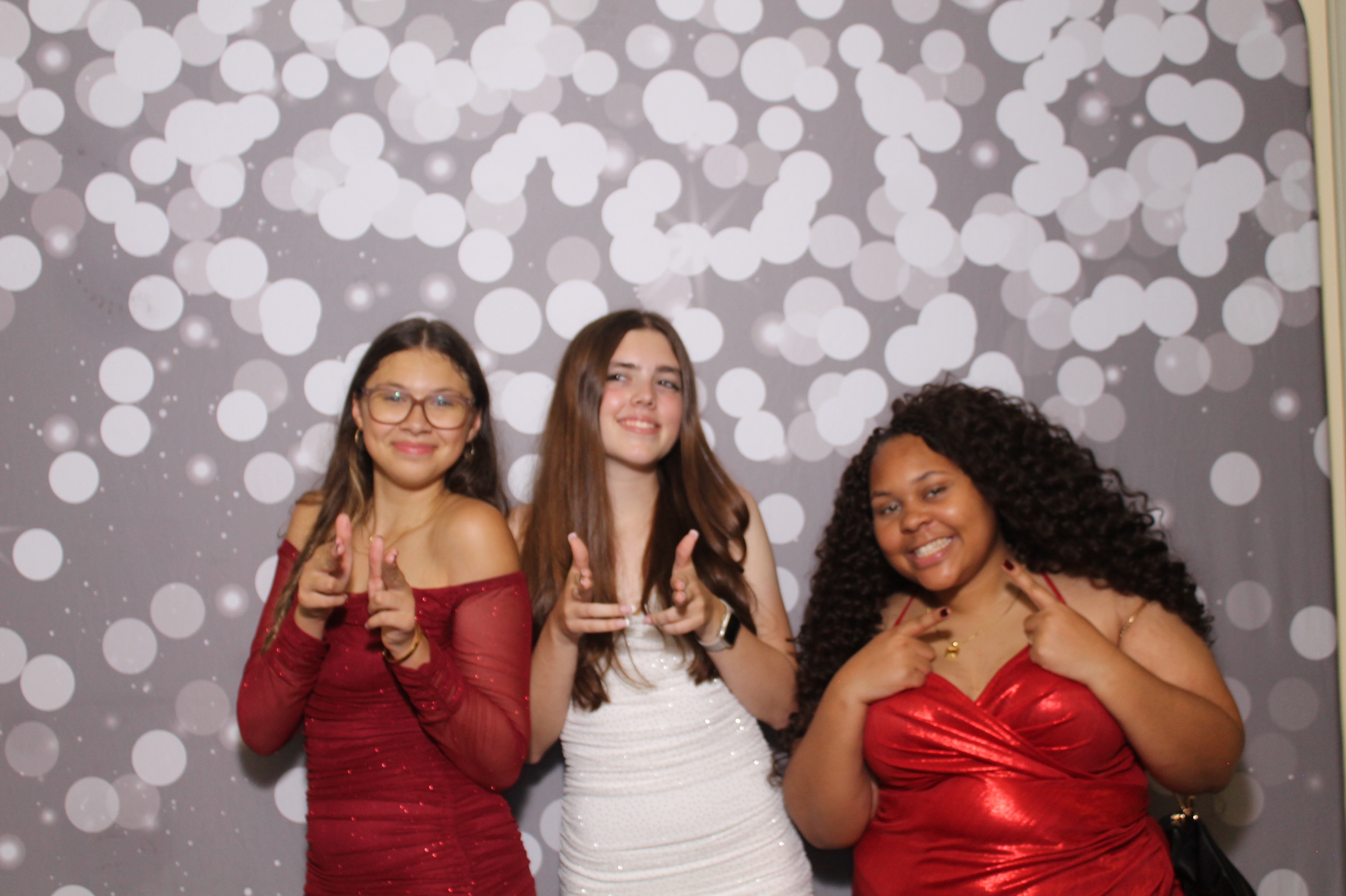 Walnut Hills Homecoming | View more photos from the event at gallery.photoboothcincy.com/u/PhotoBoothCincy/Walnut-Hills-Homecoming