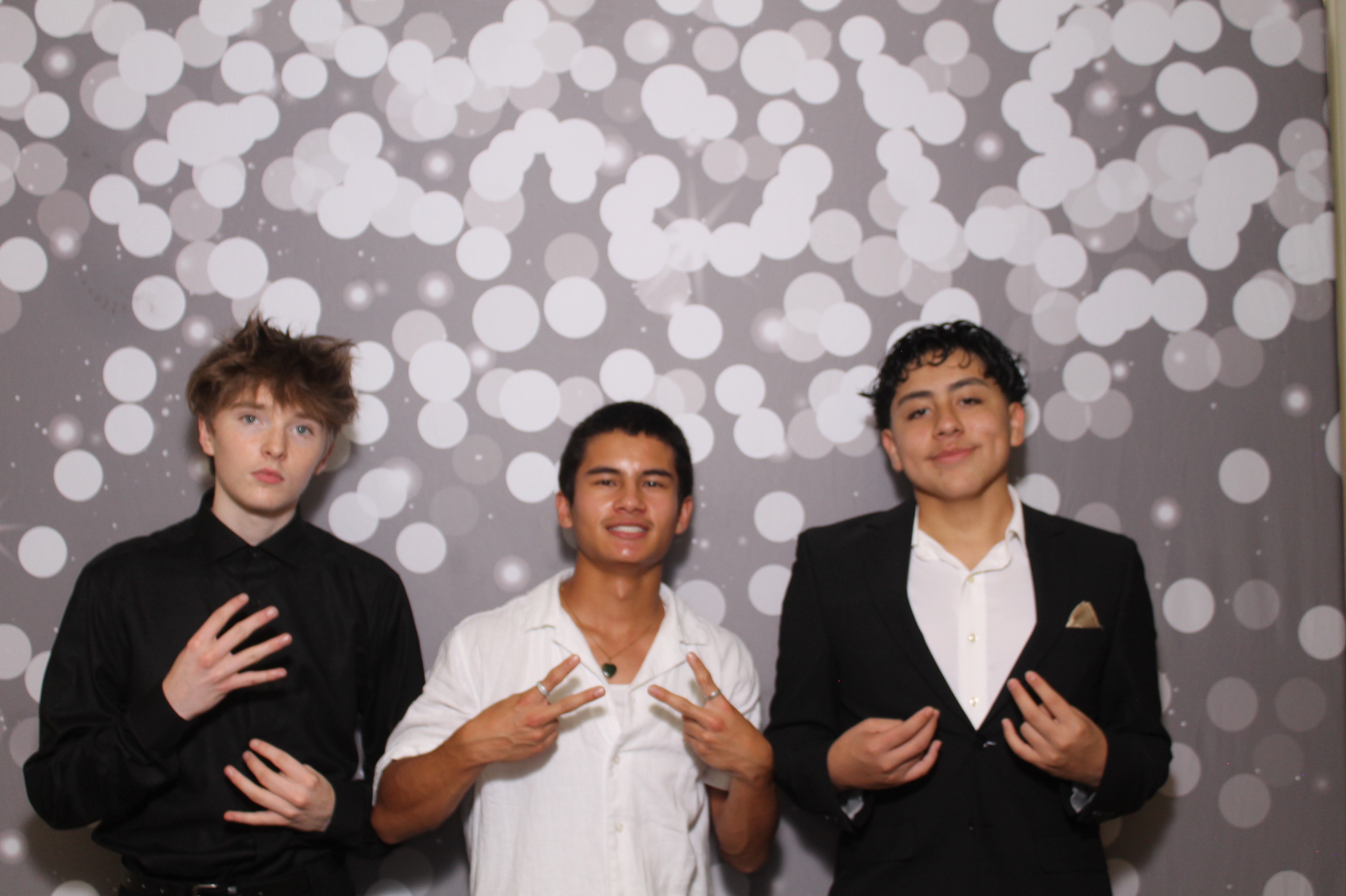 Walnut Hills Homecoming | View more photos from the event at gallery.photoboothcincy.com/u/PhotoBoothCincy/Walnut-Hills-Homecoming