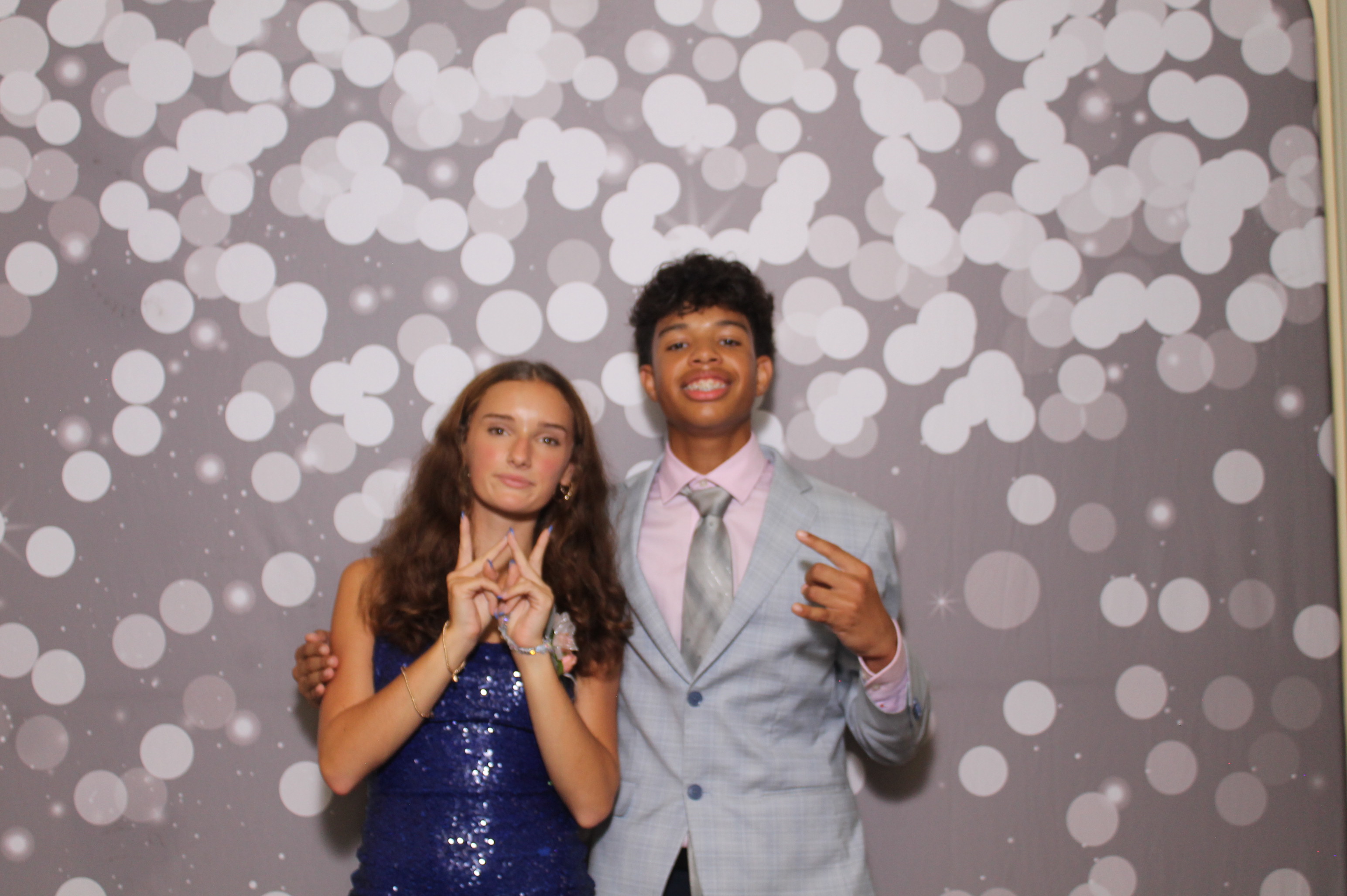 Walnut Hills Homecoming | View more photos from the event at gallery.photoboothcincy.com/u/PhotoBoothCincy/Walnut-Hills-Homecoming